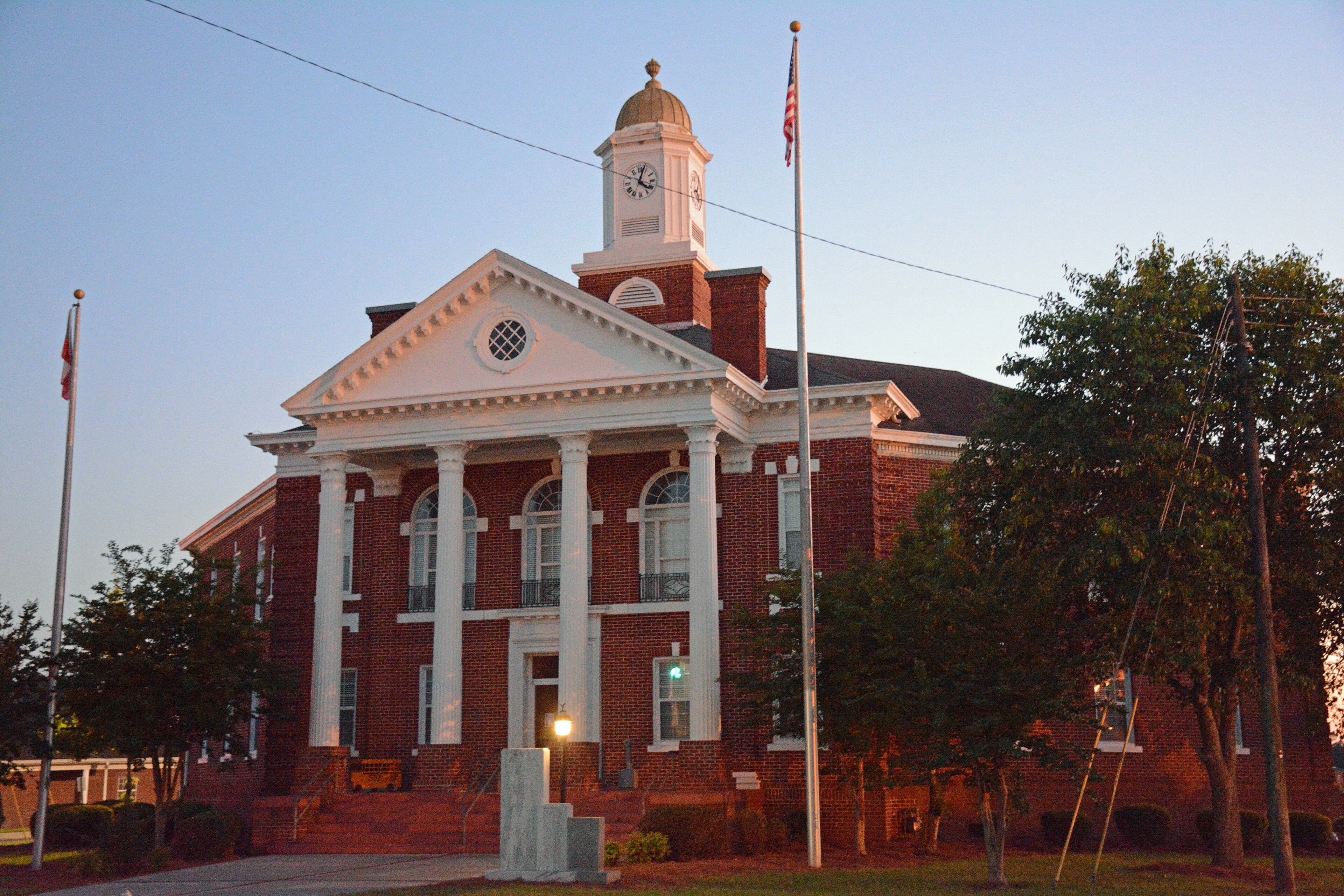 Bacon County (Georgia) — photo from Wikimedia via Wikipedia