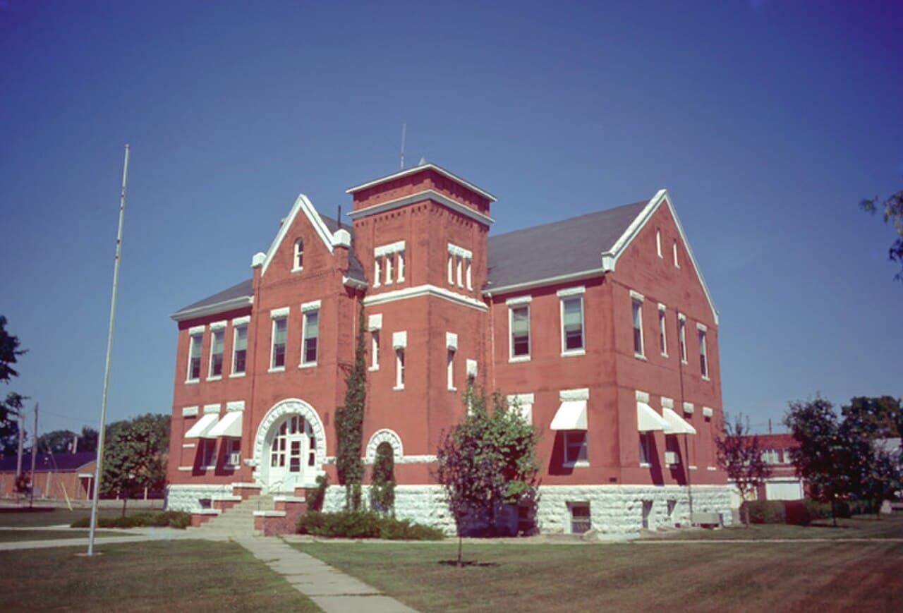 Worth County (Iowa) — photo from Wikimedia via Wikipedia