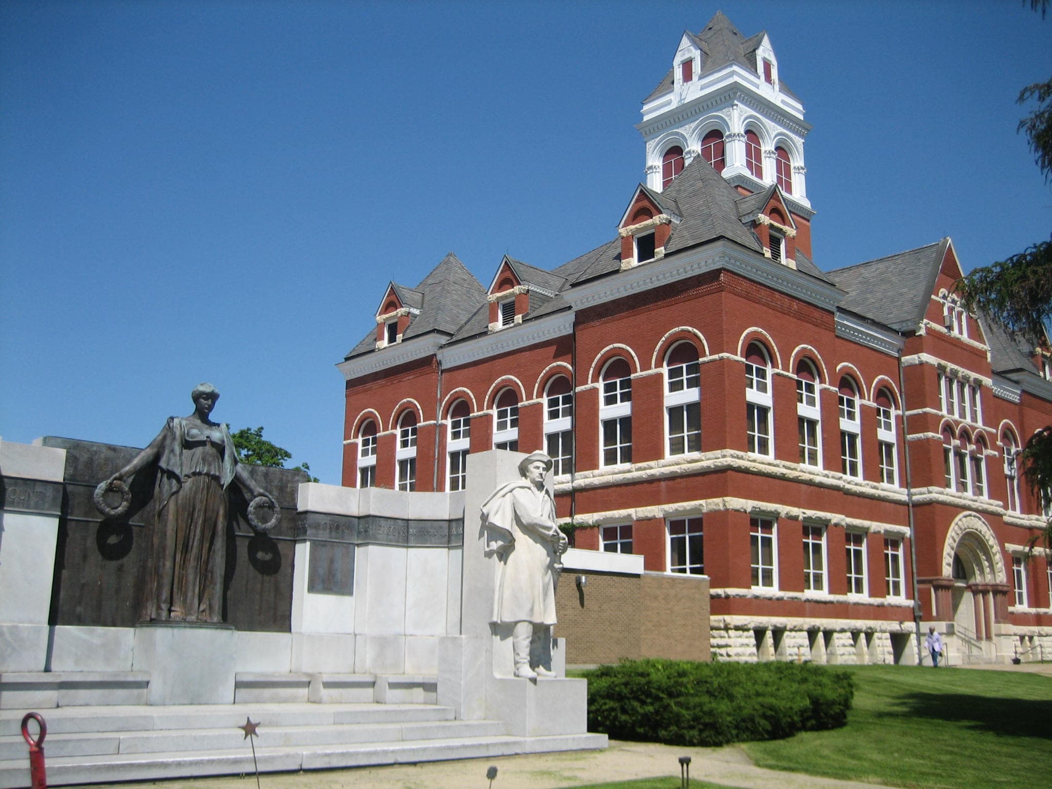 Ogle County (Illinois) — photo from Wikimedia via Wikipedia
