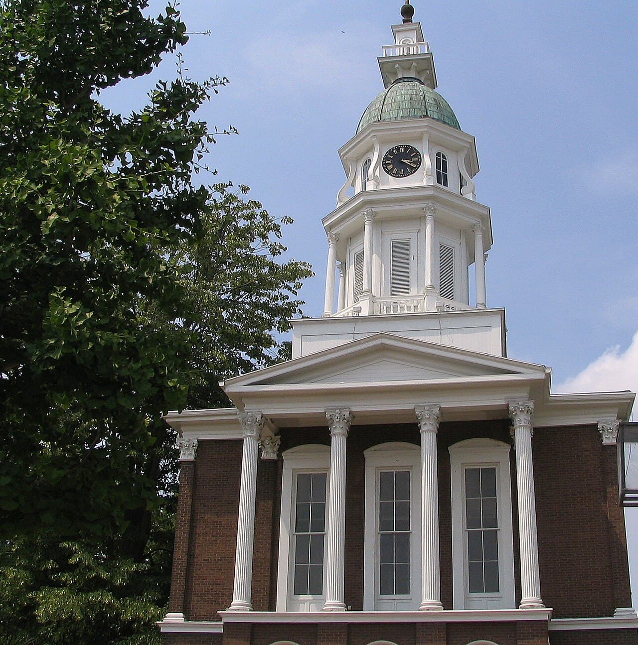 Boyle County (Kentucky) — photo from Wikimedia via Wikipedia