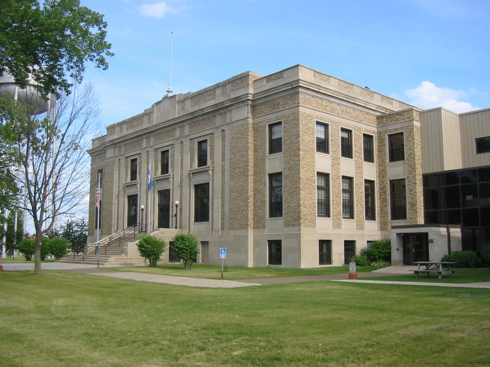 Aitkin County (Minnesota) — photo from Wikimedia via Wikipedia