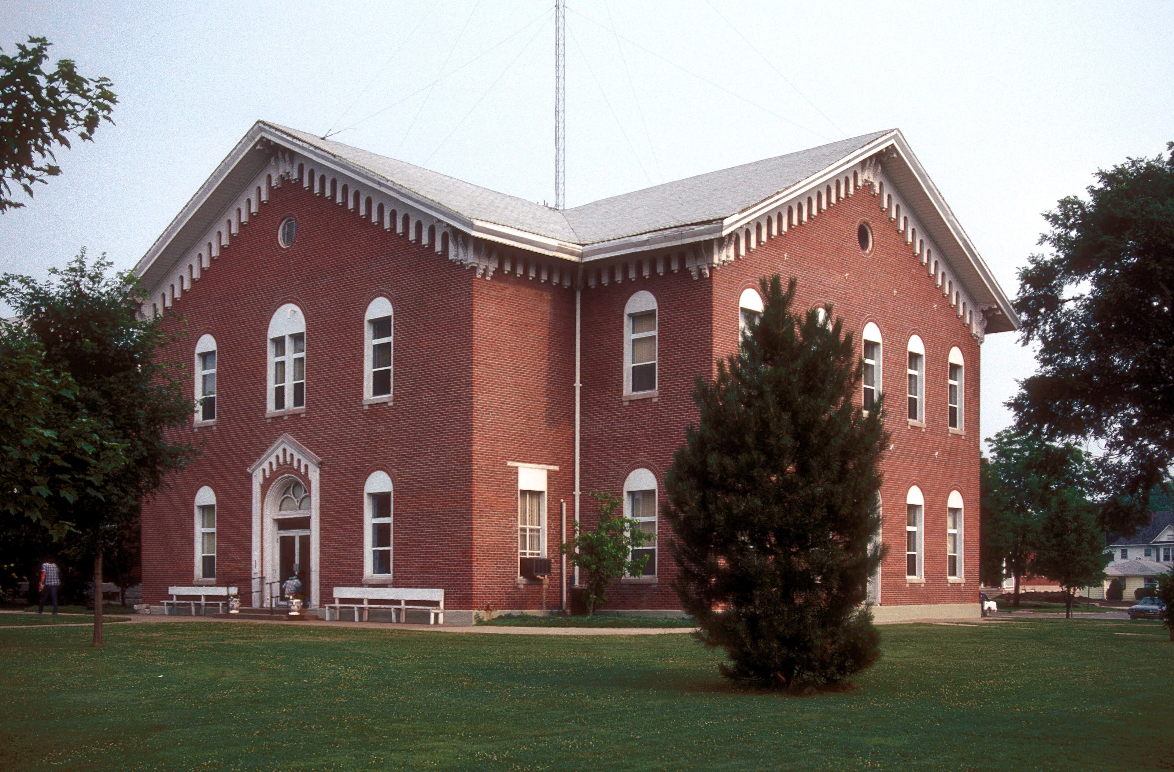 Macon County (Missouri) — photo from Wikimedia via Wikipedia