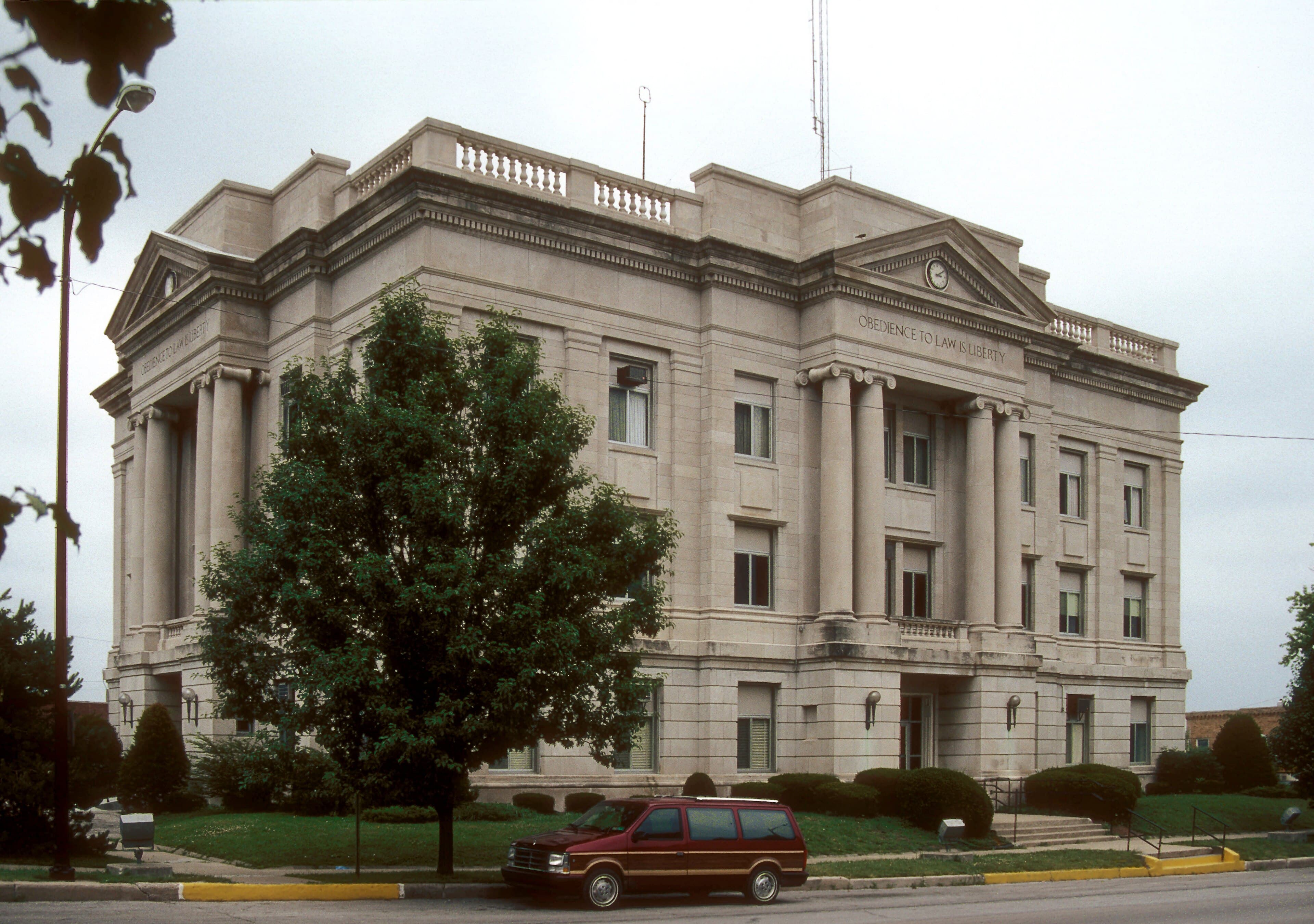 Ray County (Missouri) — photo from Wikimedia via Wikipedia