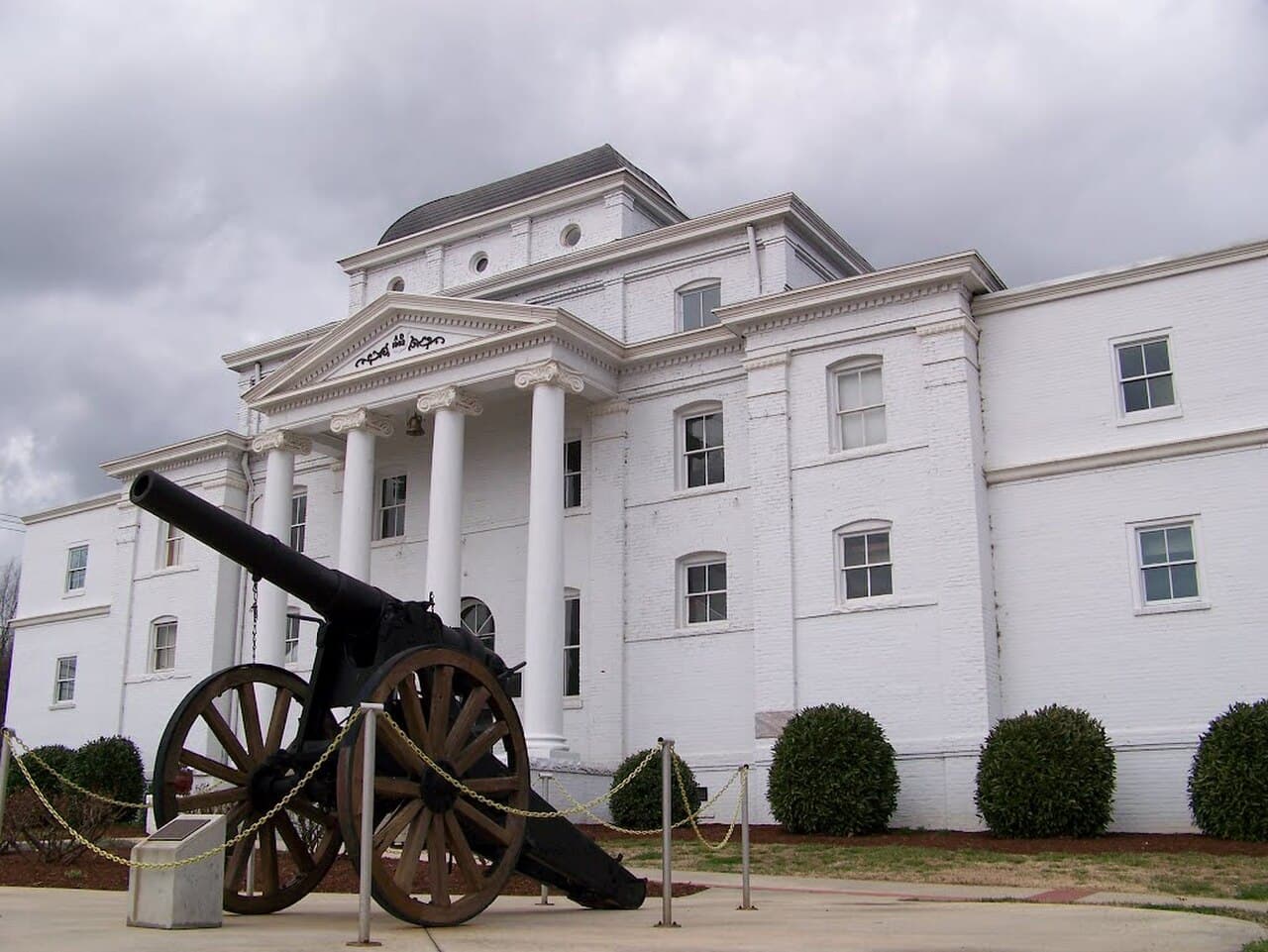Wilkes County (North Carolina) — photo from Wikimedia via Wikipedia