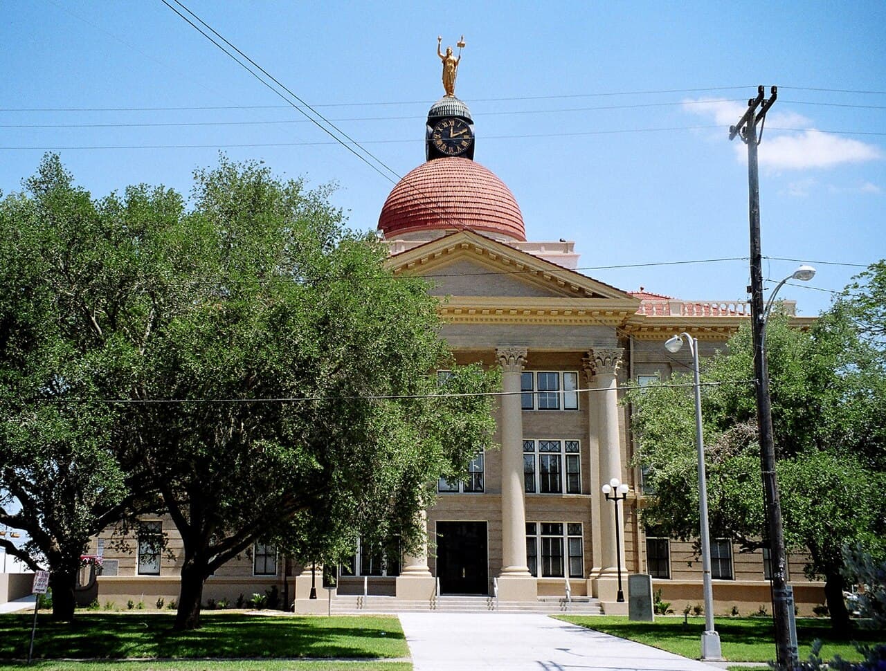 Bee County (Texas) — photo from Wikimedia via Wikipedia