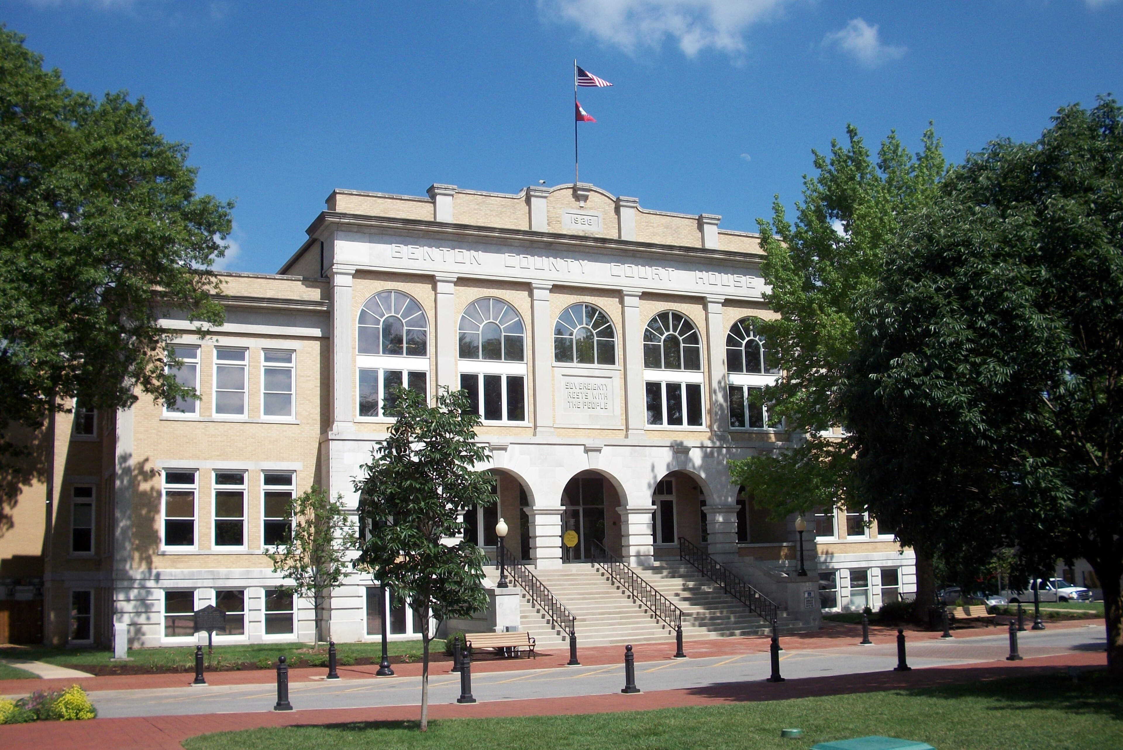 Benton County (Arkansas) — photo from Wikimedia via Wikipedia
