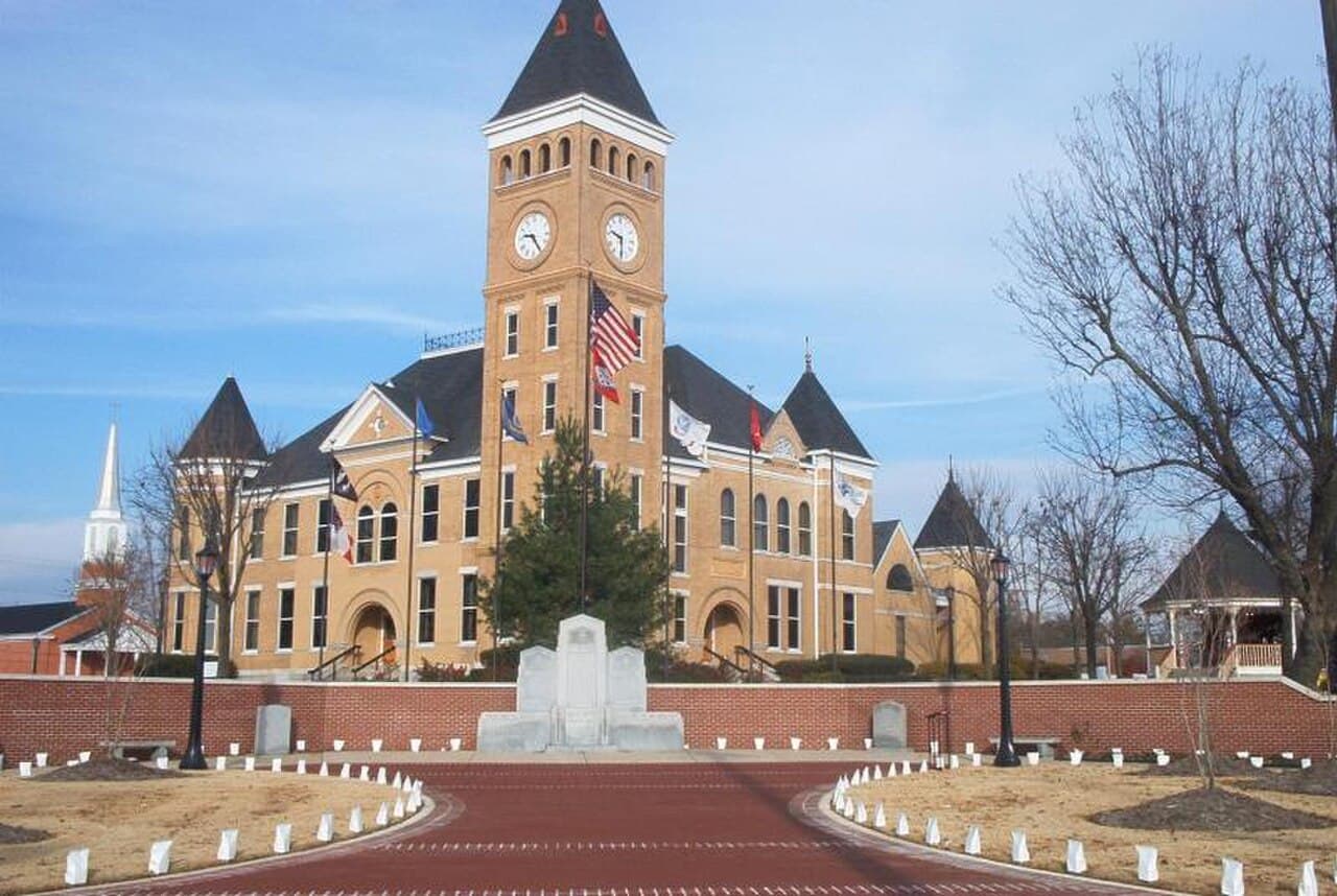 Saline County (Arkansas) — photo from Wikimedia via Wikipedia