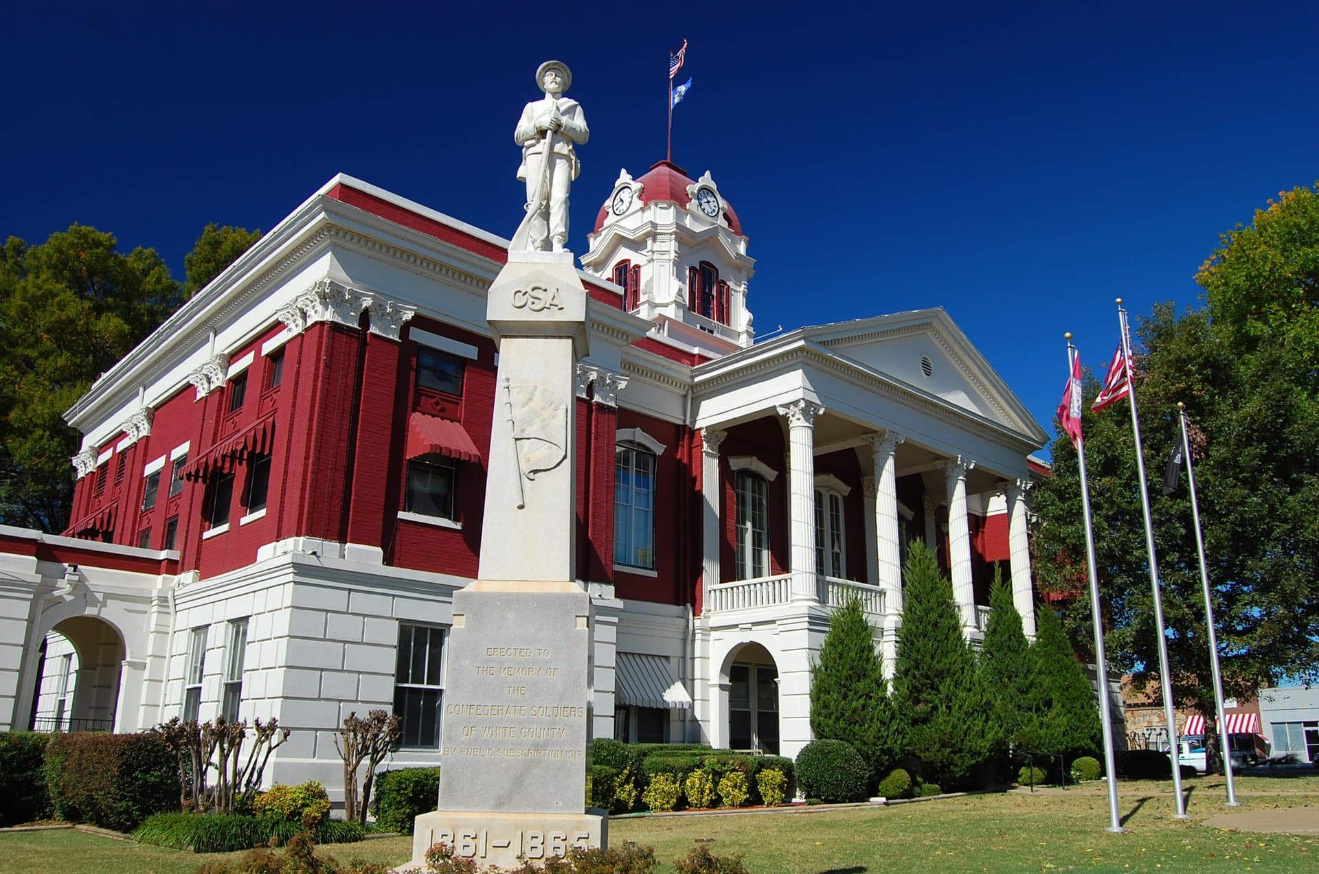 White County (Arkansas) — photo from Wikimedia via Wikipedia