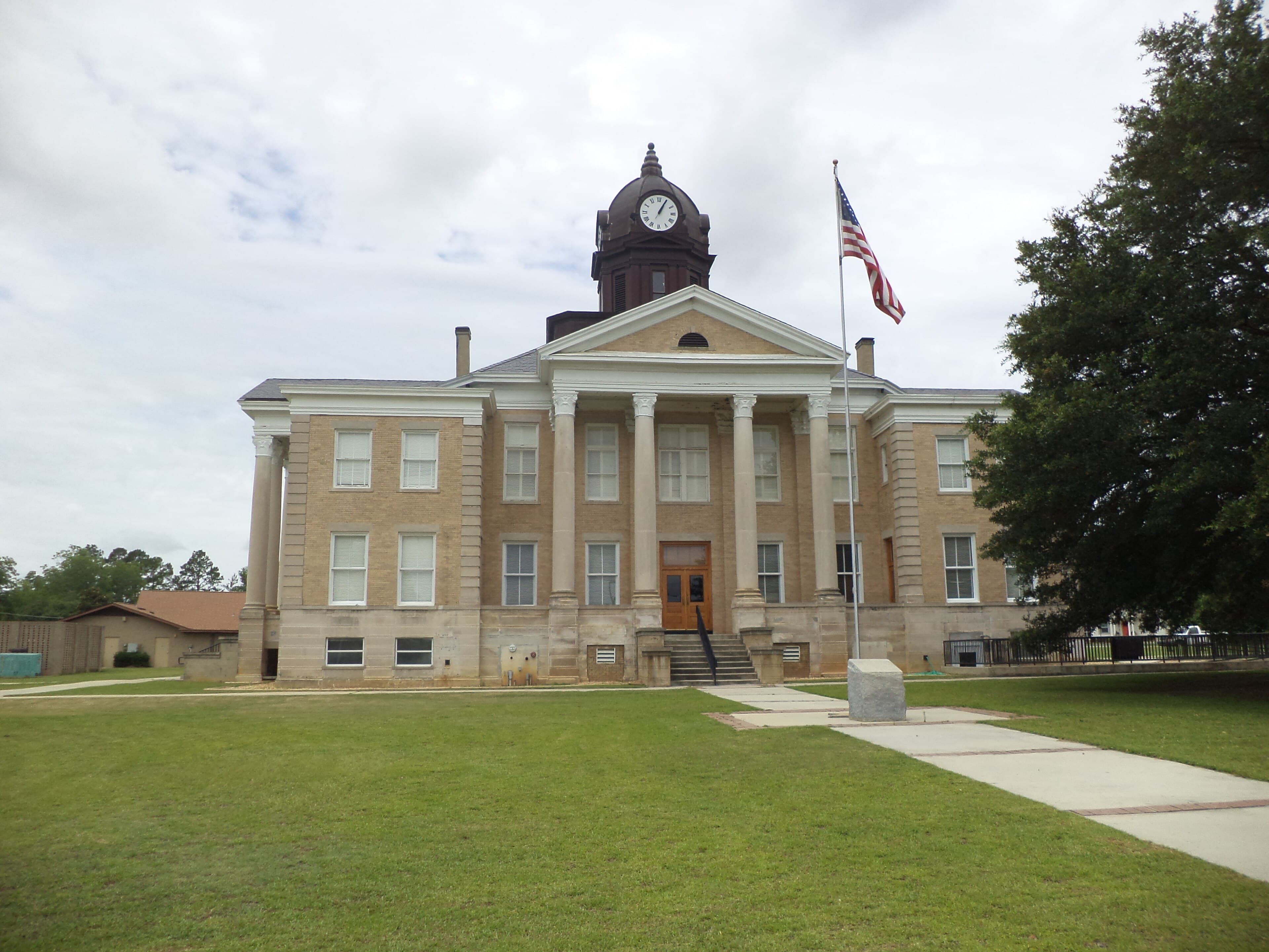 Irwin County (Georgia) — photo from Wikimedia via Wikipedia
