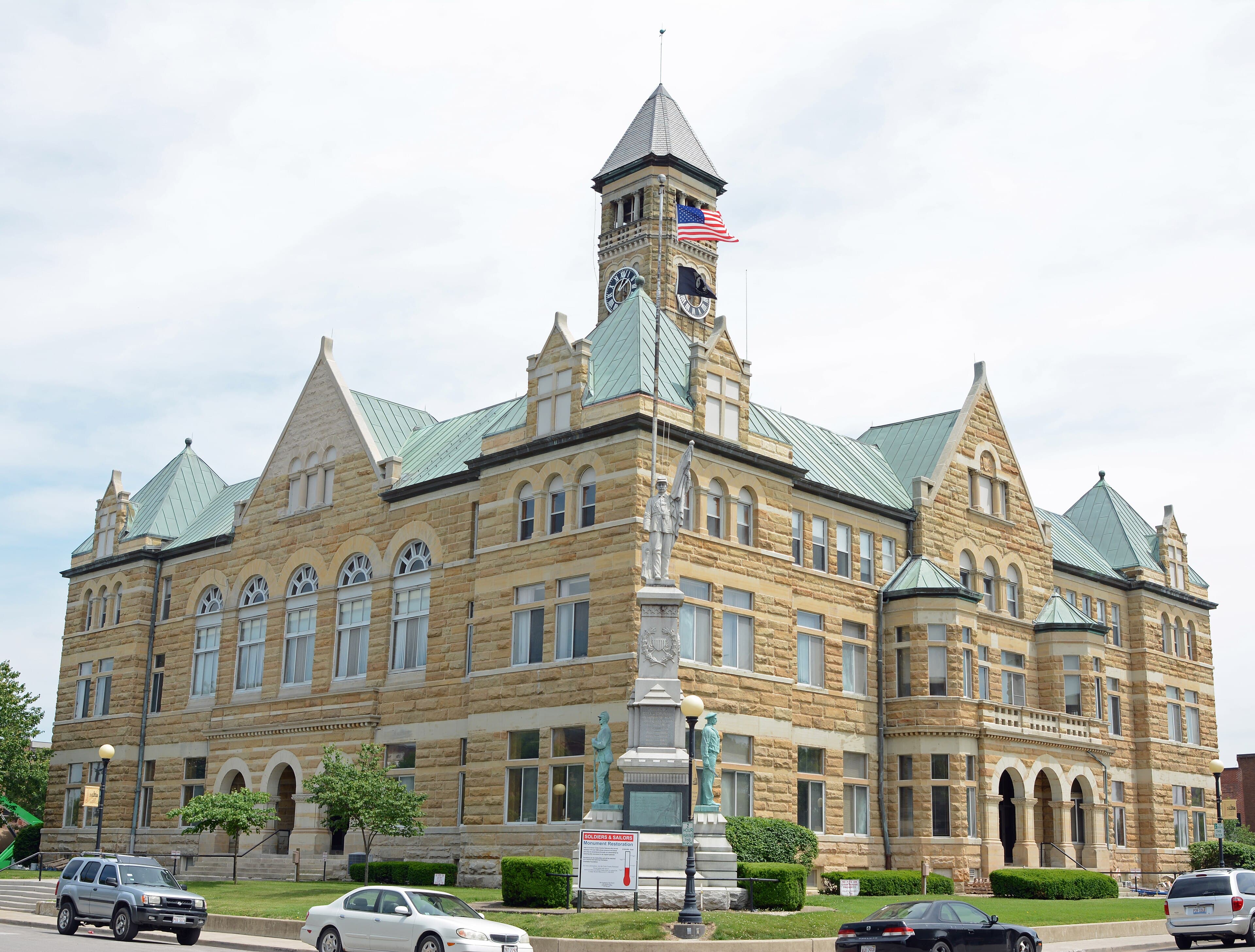 Coles County (Illinois) — photo from Wikimedia via Wikipedia