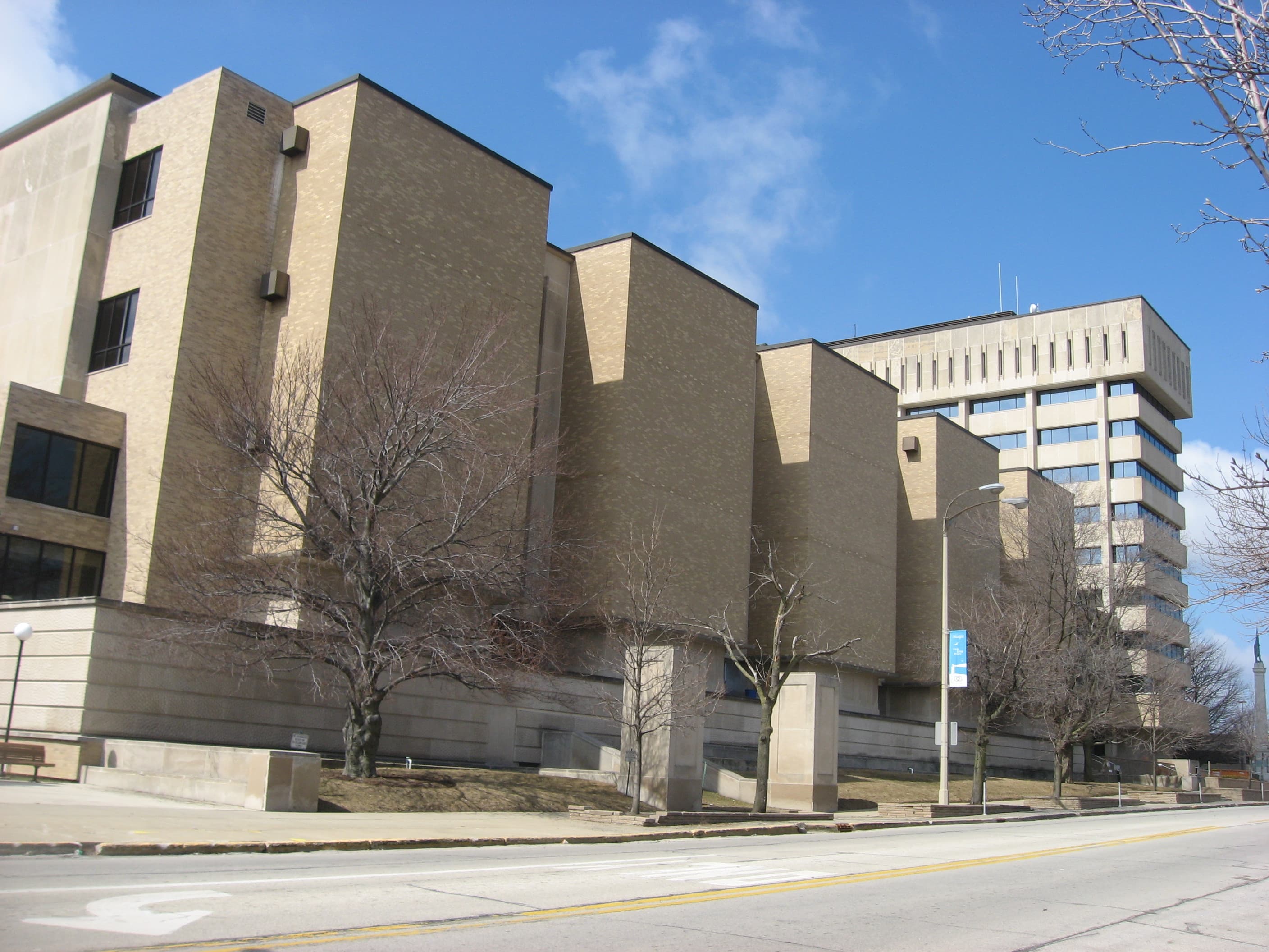 Lake County (Illinois) — photo from Wikimedia via Wikipedia