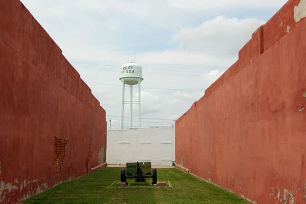Edwards County (Kansas) — photo from Wikimedia via Wikipedia