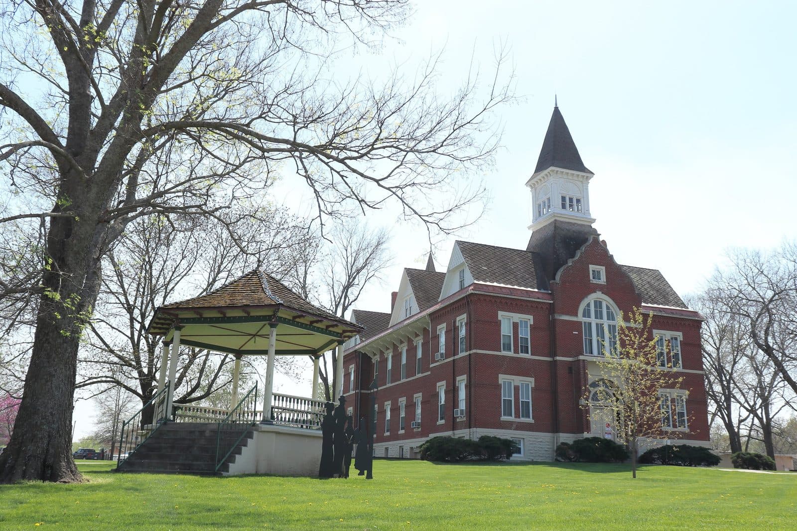 Notice Nearby: Linn County government, Linn County government