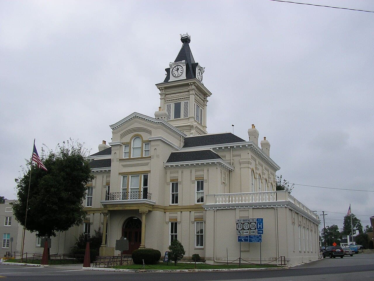 Adair County (Kentucky) — photo from Wikimedia via Wikipedia
