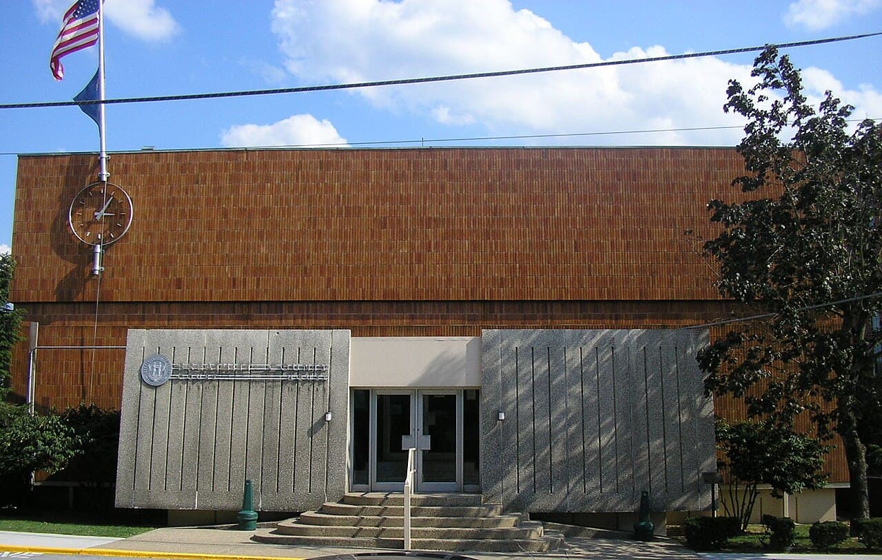 Breathitt County (Kentucky) — photo from Wikimedia via Wikipedia