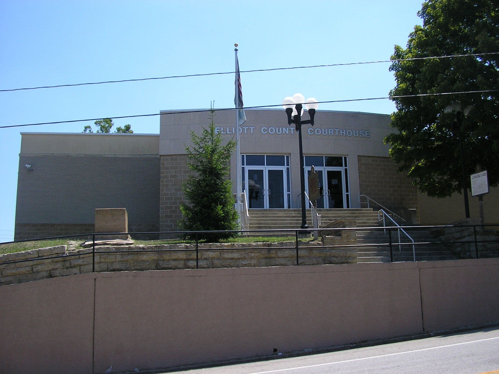 Elliott County (Kentucky) — photo from Wikimedia via Wikipedia