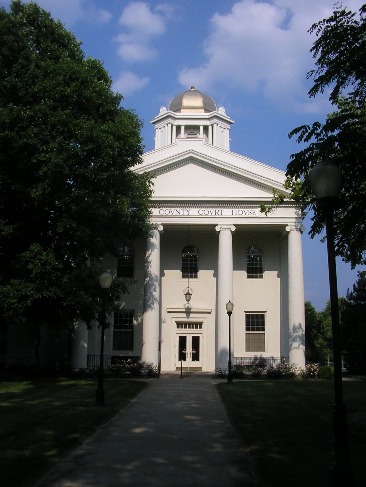 Kenton County (Kentucky) — photo from Wikimedia via Wikipedia