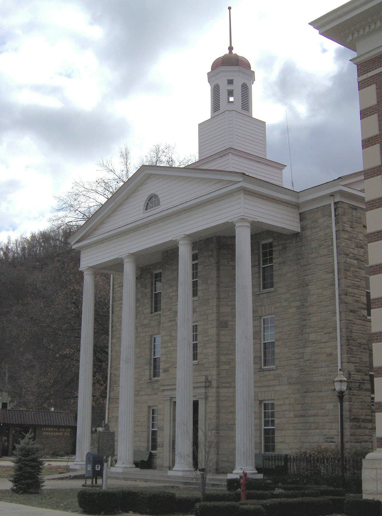 Lewis County (Kentucky) — photo from Wikimedia via Wikipedia