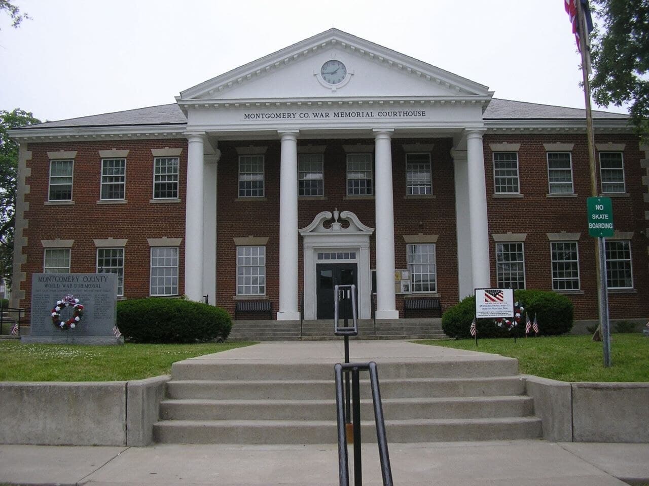 Montgomery County (Kentucky) — photo from Wikimedia via Wikipedia