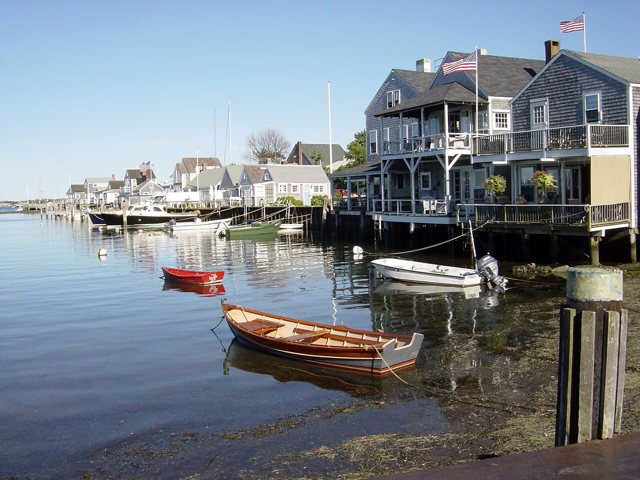 Nantucket County (Massachusetts) — photo from Wikimedia via Wikipedia