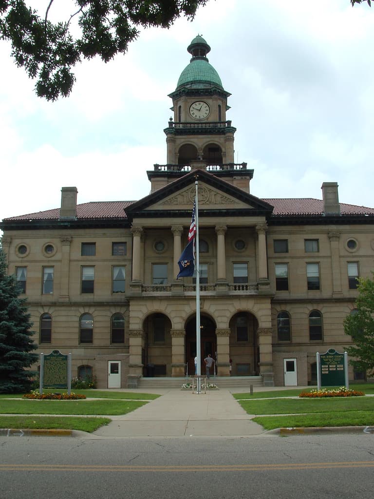 Van Buren County (Michigan) — photo from Wikimedia via Wikipedia