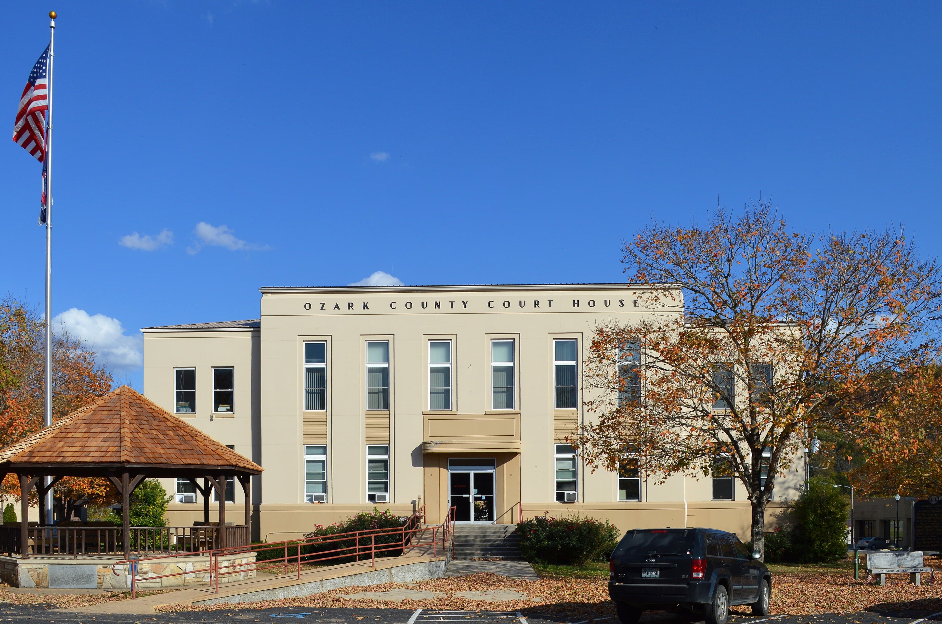 Ozark County (Missouri) — photo from Wikimedia via Wikipedia