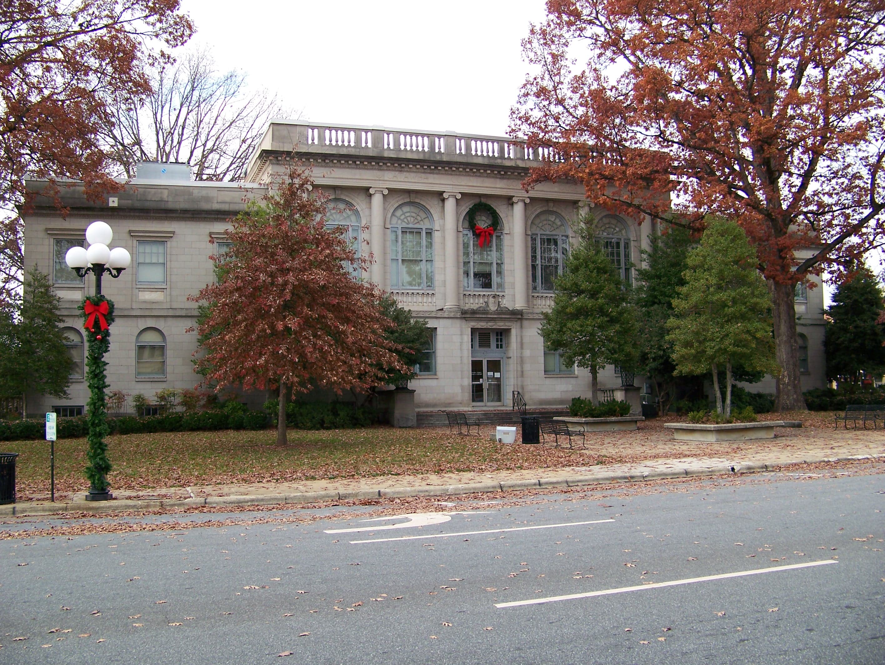 Catawba County (North Carolina) — photo from Wikimedia via Wikipedia