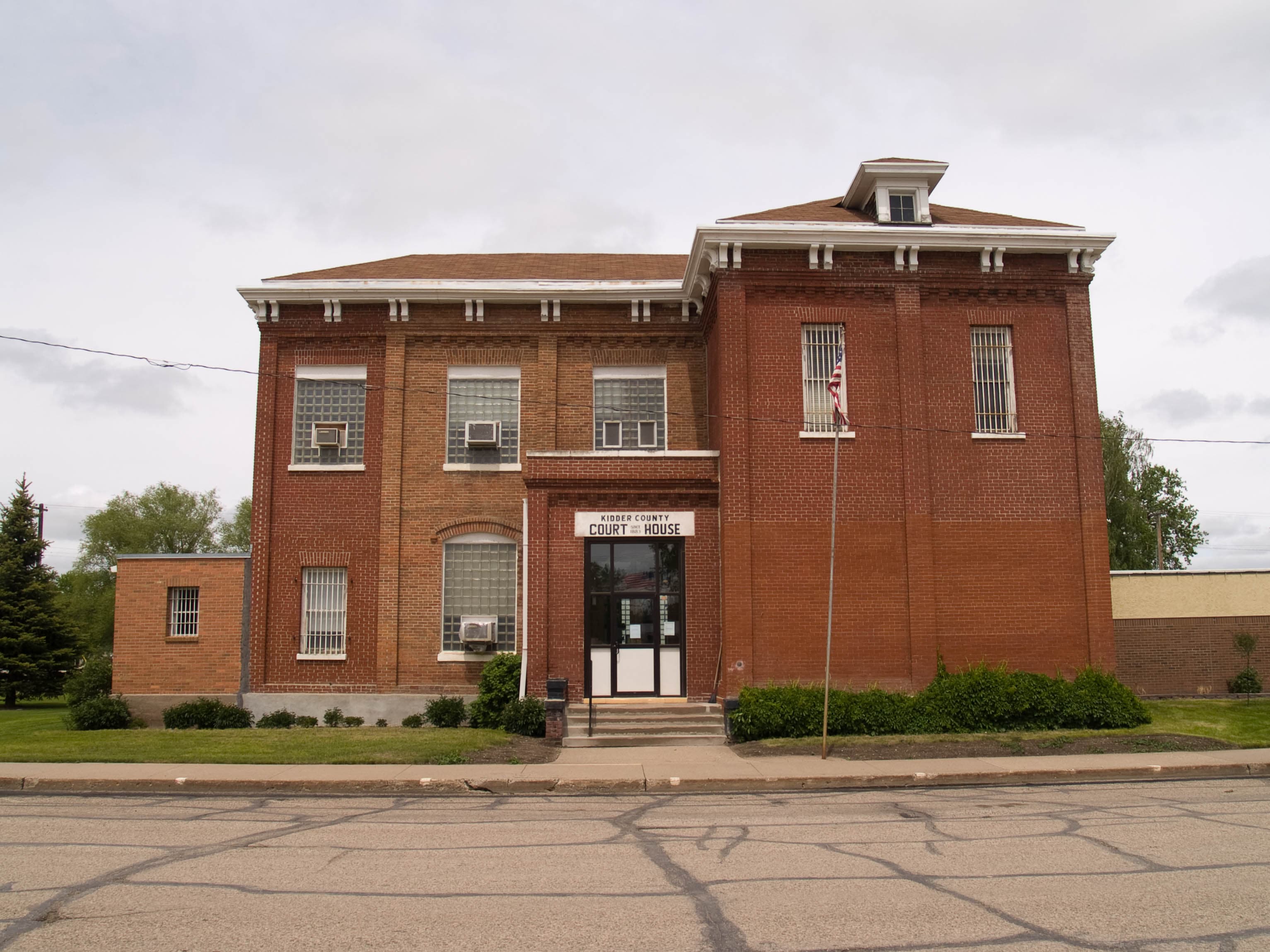 Kidder County (North Dakota) — photo from Wikimedia via Wikipedia