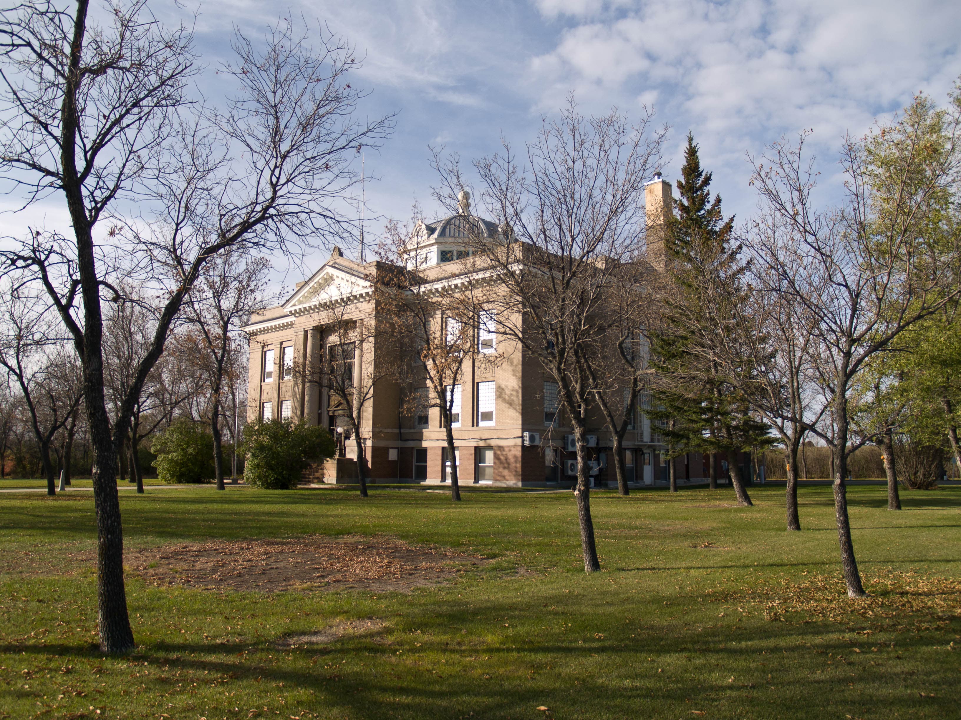 Mountrail County (North Dakota) — photo from Wikimedia via Wikipedia