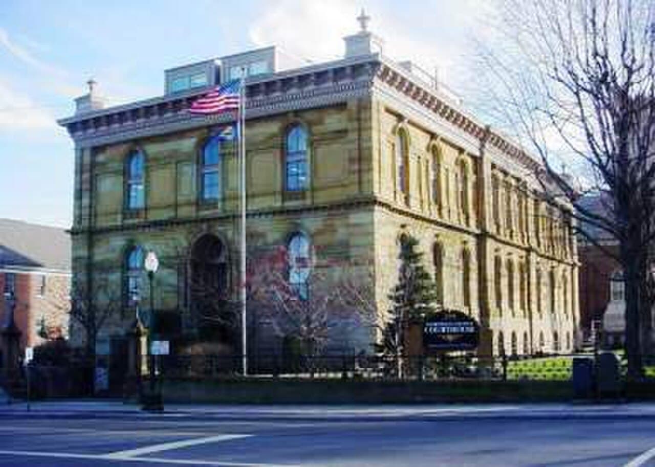 Fairfield County (Ohio) — photo from Wikimedia via Wikipedia