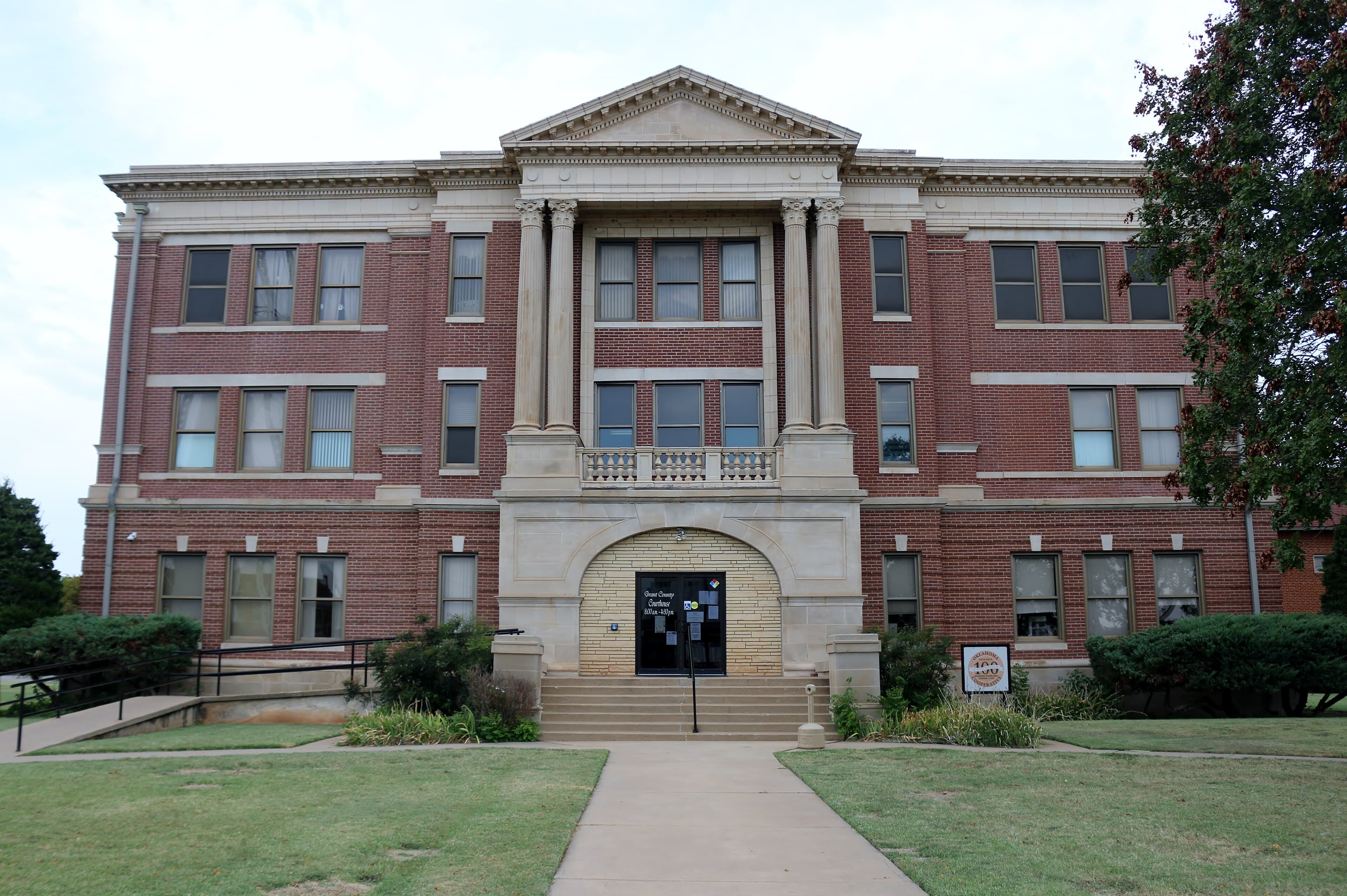 Grant County (Oklahoma) — photo from Wikimedia via Wikipedia