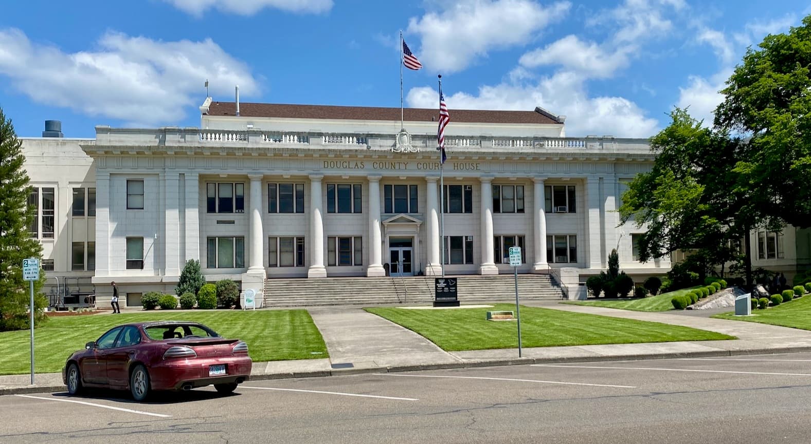 Douglas County (Oregon) — photo from Wikimedia via Wikipedia