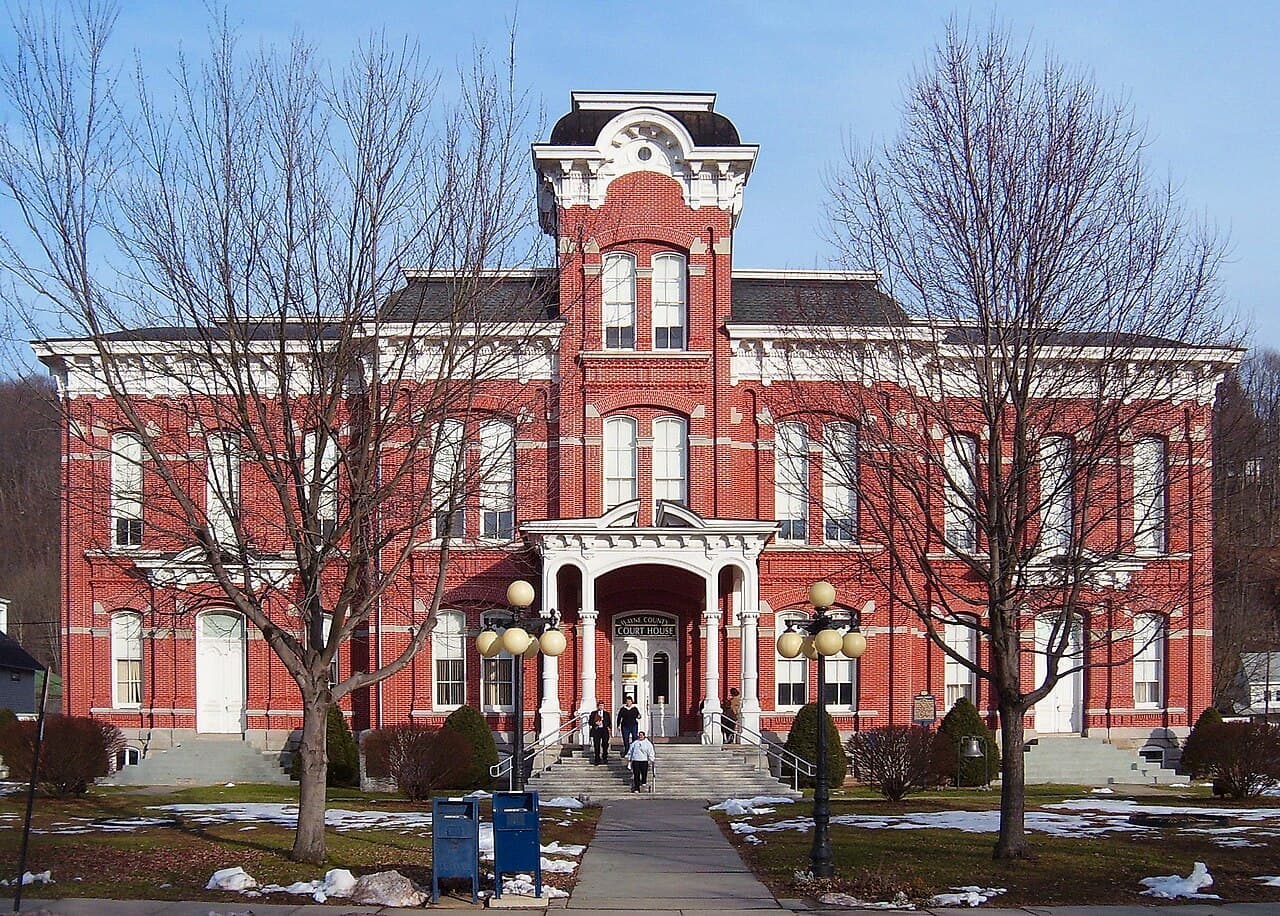 Wayne County (Pennsylvania) — photo from Wikimedia via Wikipedia