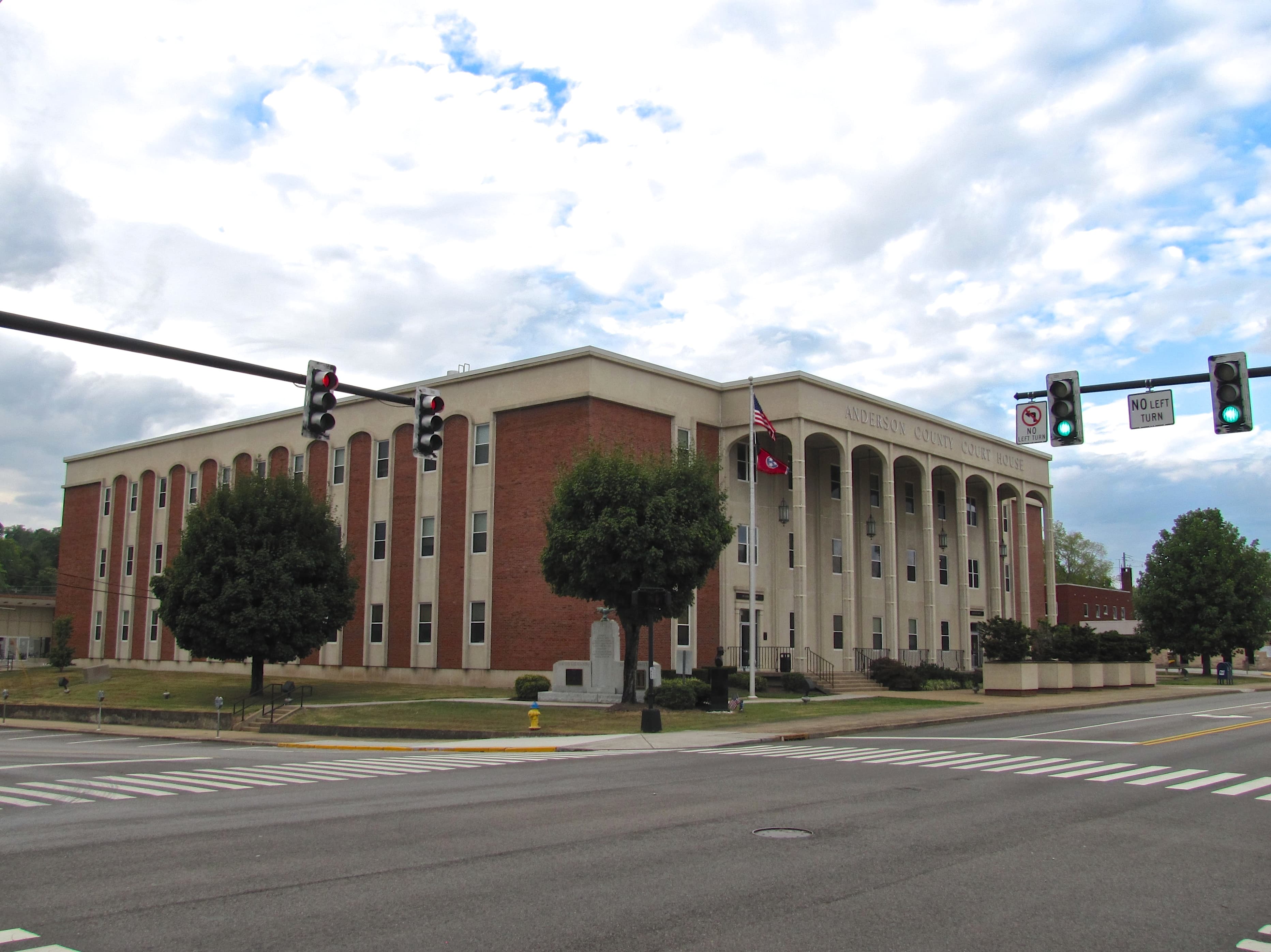 Anderson County (Tennessee) — photo from Wikimedia via Wikipedia