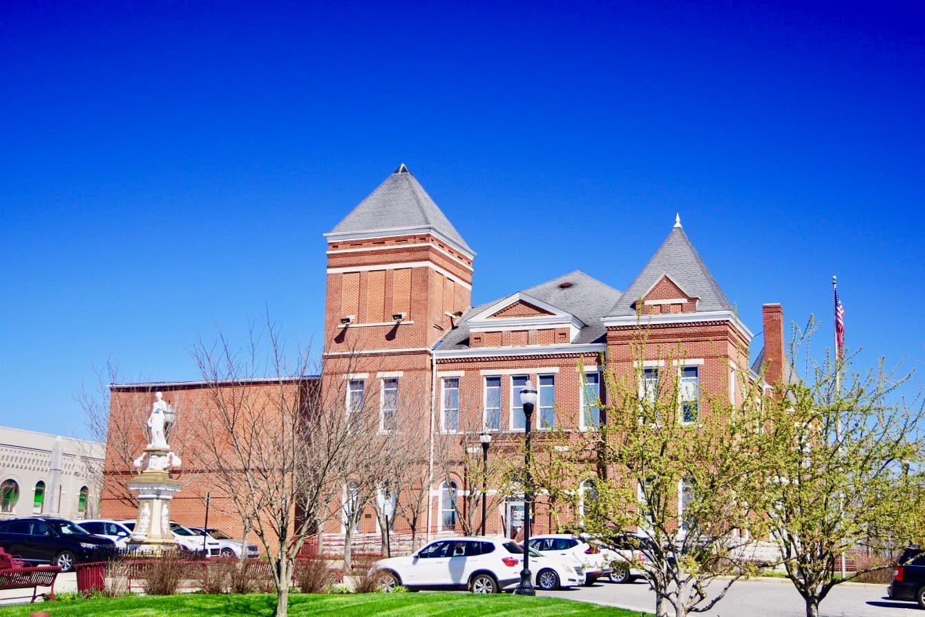 Warren County (Tennessee) — photo from Wikimedia via Wikipedia
