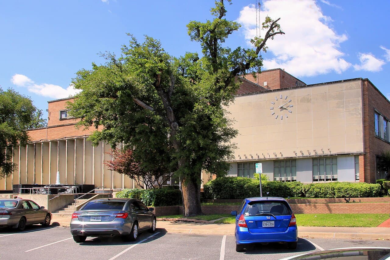 Angelina County (Texas) — photo from Wikimedia via Wikipedia
