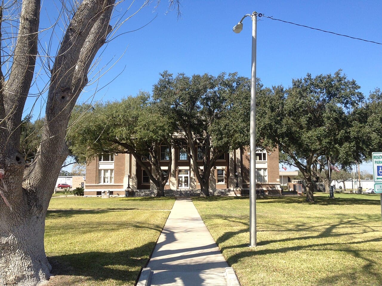 Brooks County (Texas) — photo from Wikimedia via Wikipedia