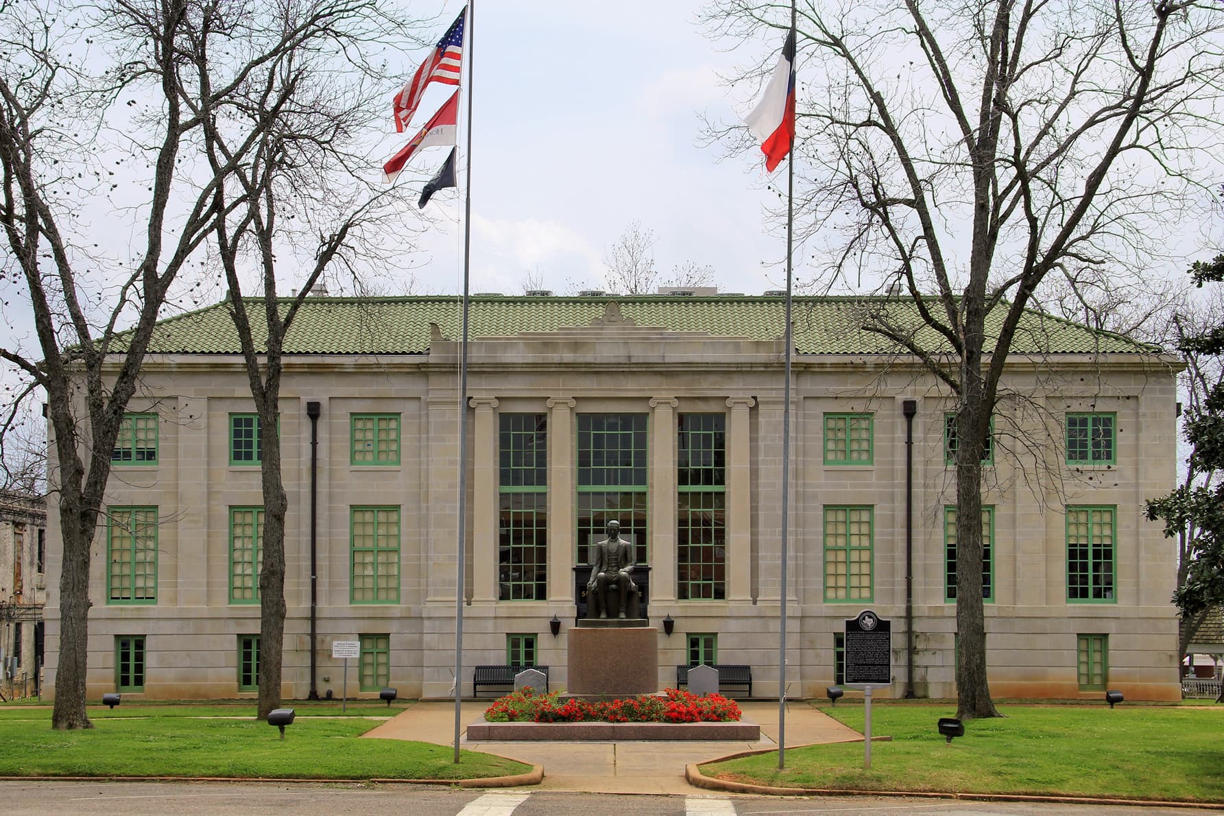 San Augustine County (Texas) — photo from Wikimedia via Wikipedia