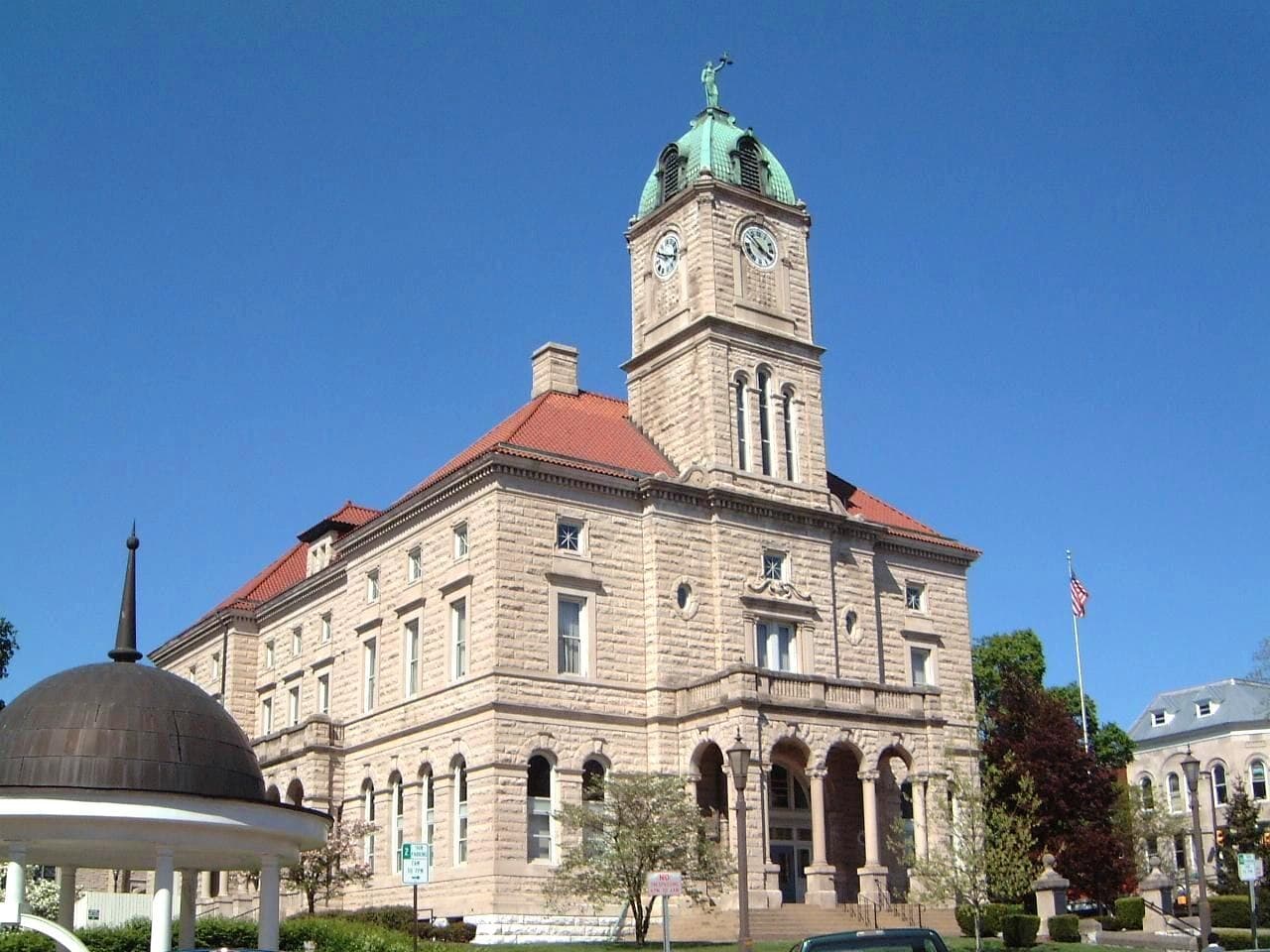 Harrisonburg (Virginia) — photo from Wikimedia via Wikipedia
