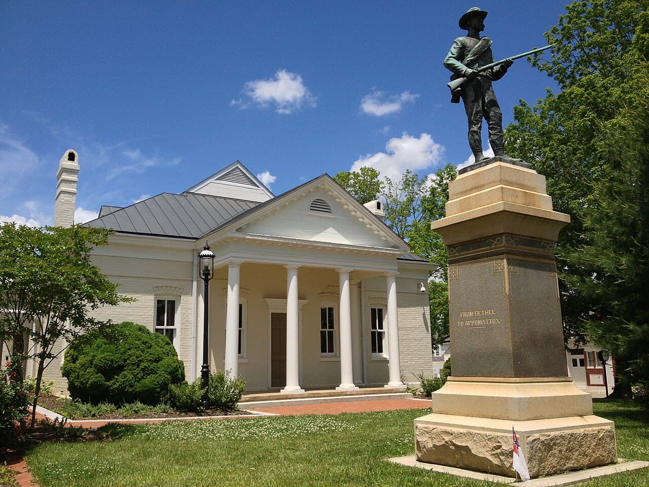 Mecklenburg County (Virginia) — photo from Wikimedia via Wikipedia