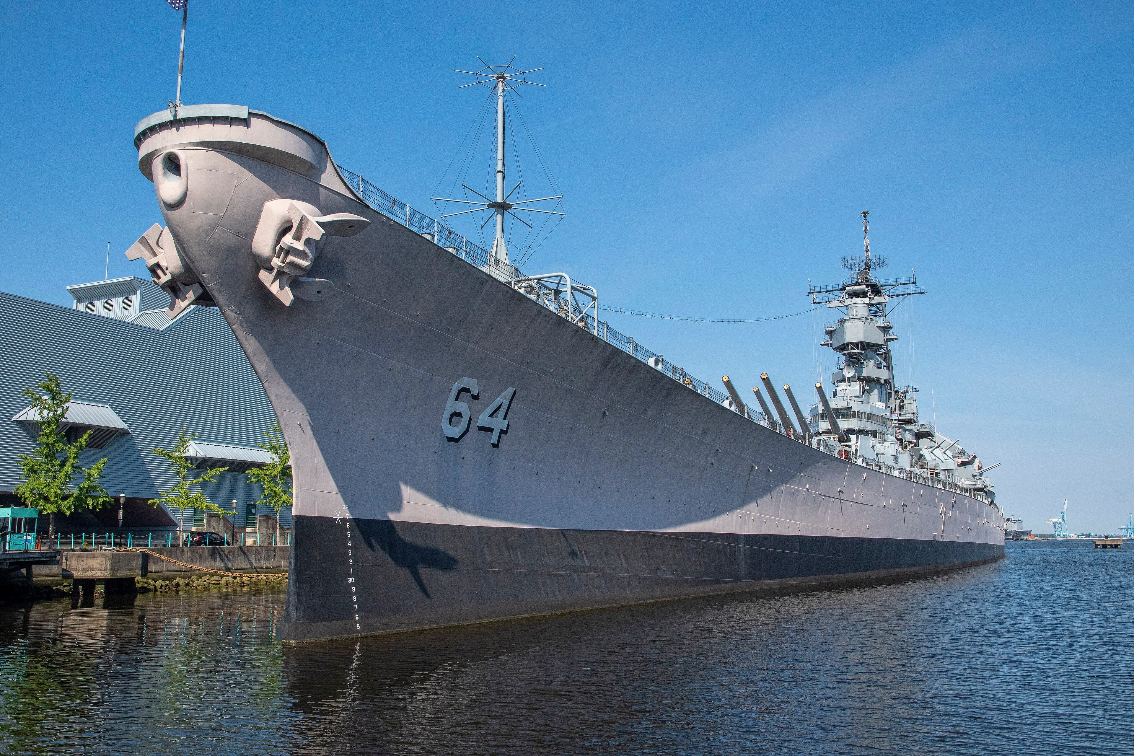 Norfolk (Virginia) — photo from Wikimedia via Wikipedia