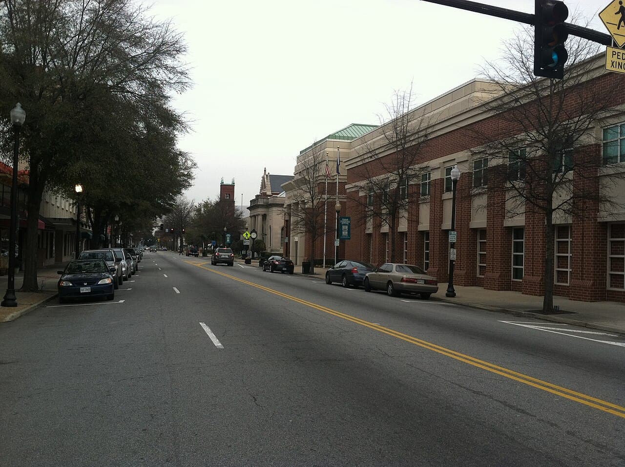 Suffolk (Virginia) — photo from Wikimedia via Wikipedia
