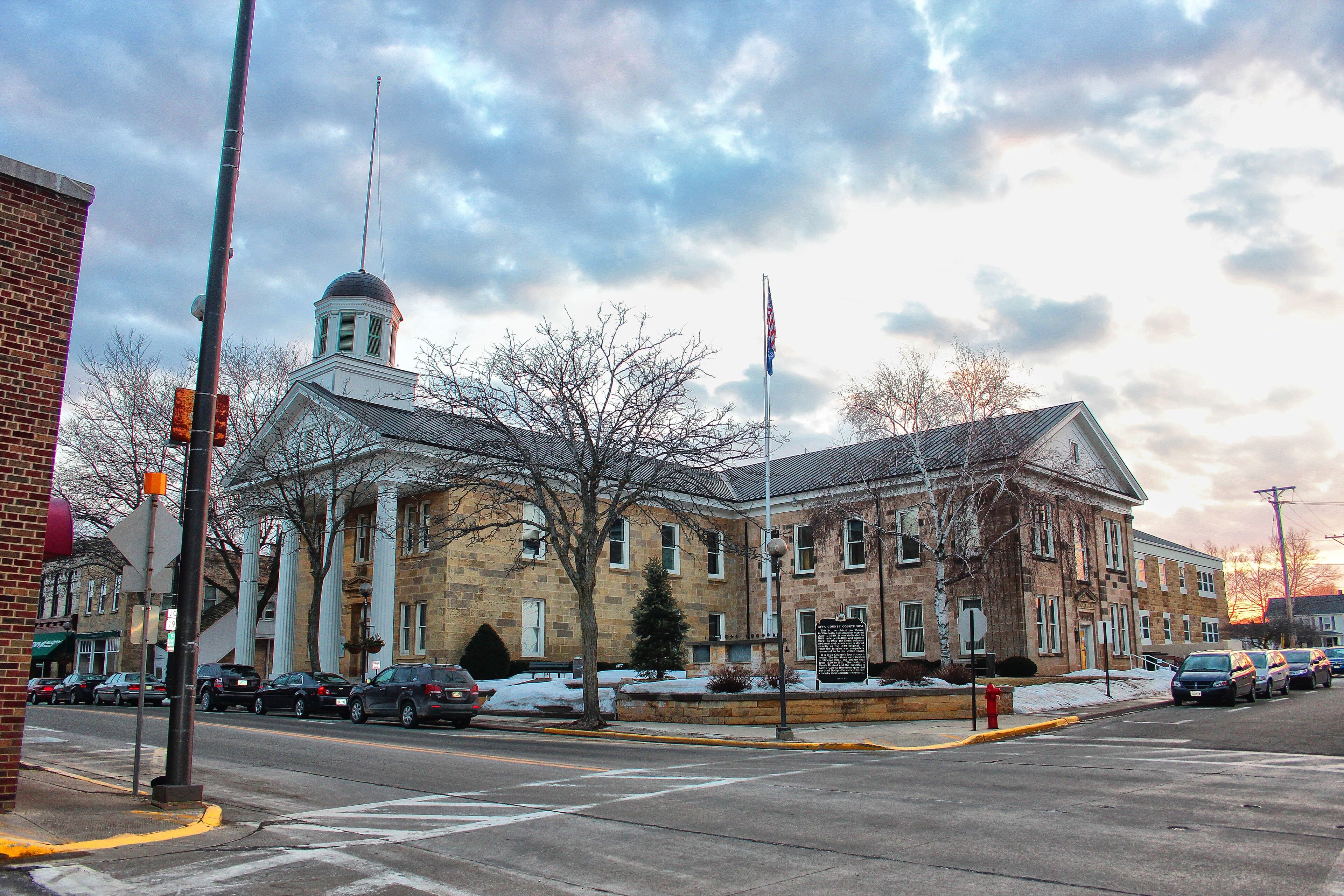 Iowa County (Wisconsin) — photo from Wikimedia via Wikipedia