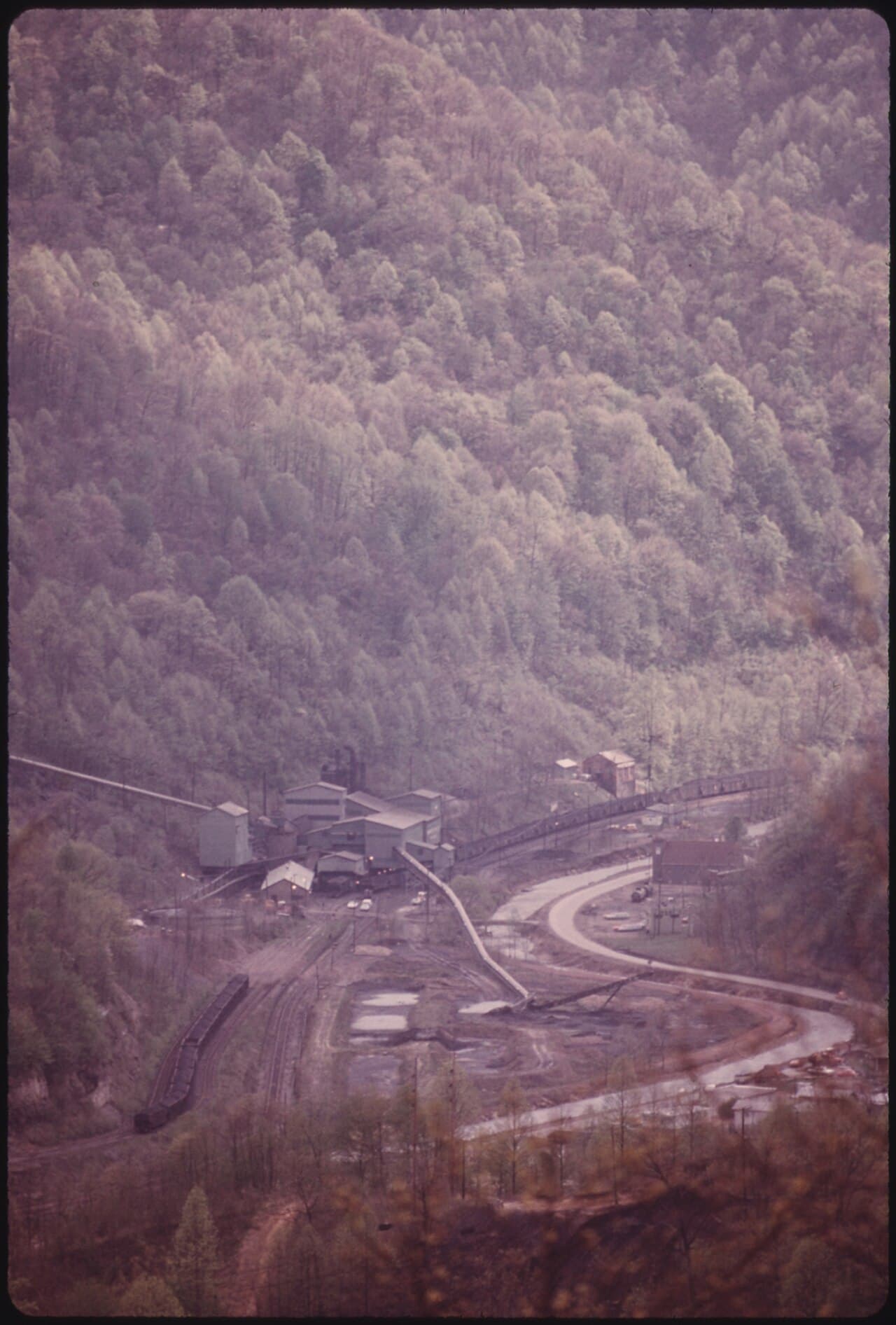 Coal mine scene near Logan, West Virginia (NARA) — Wikimedia Commons