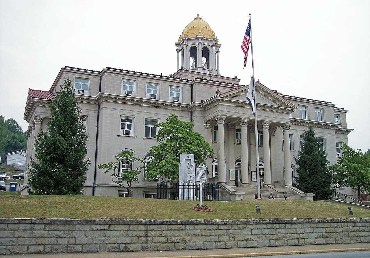 Boone County (West Virginia) — photo from Wikimedia via Wikipedia