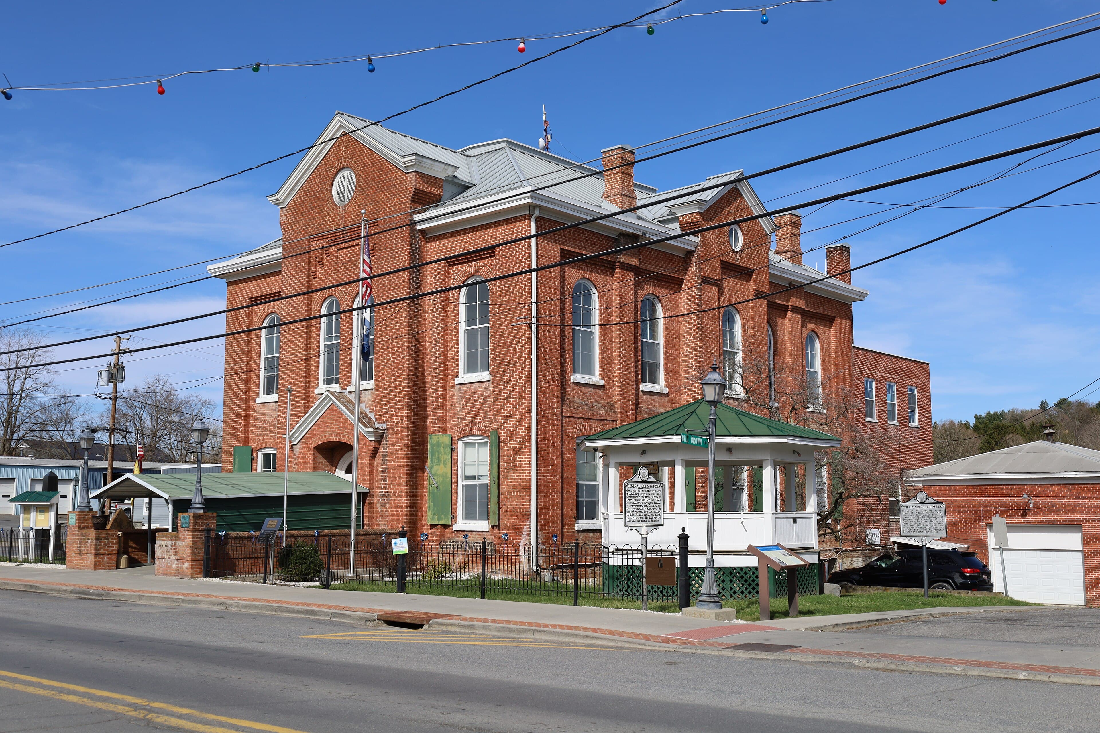 Monroe County (West Virginia) — photo from Wikimedia via Wikipedia