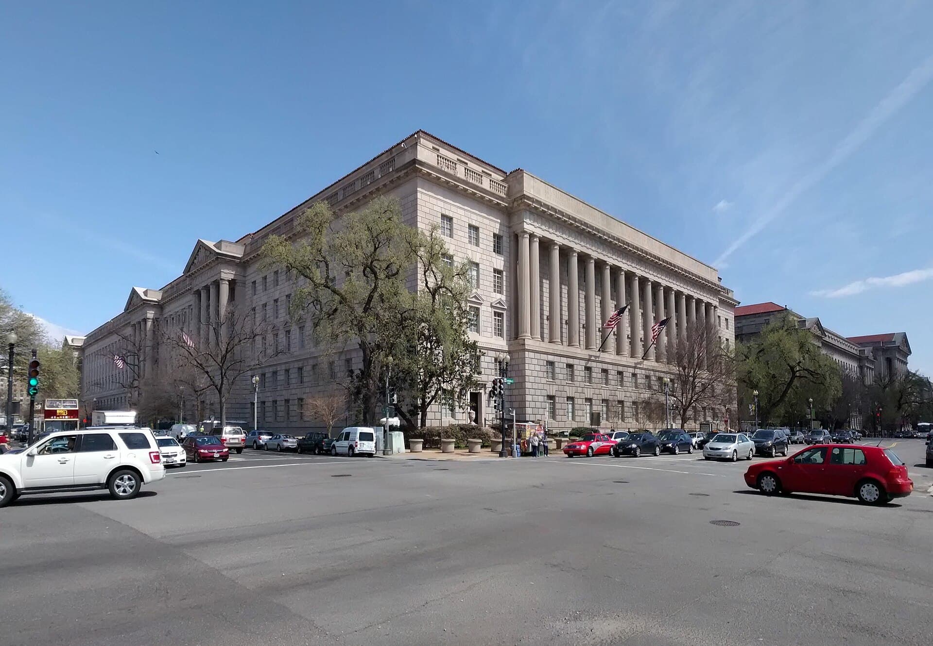Herbert C. Hoover Building, U.S. Department of Commerce — Wikimedia