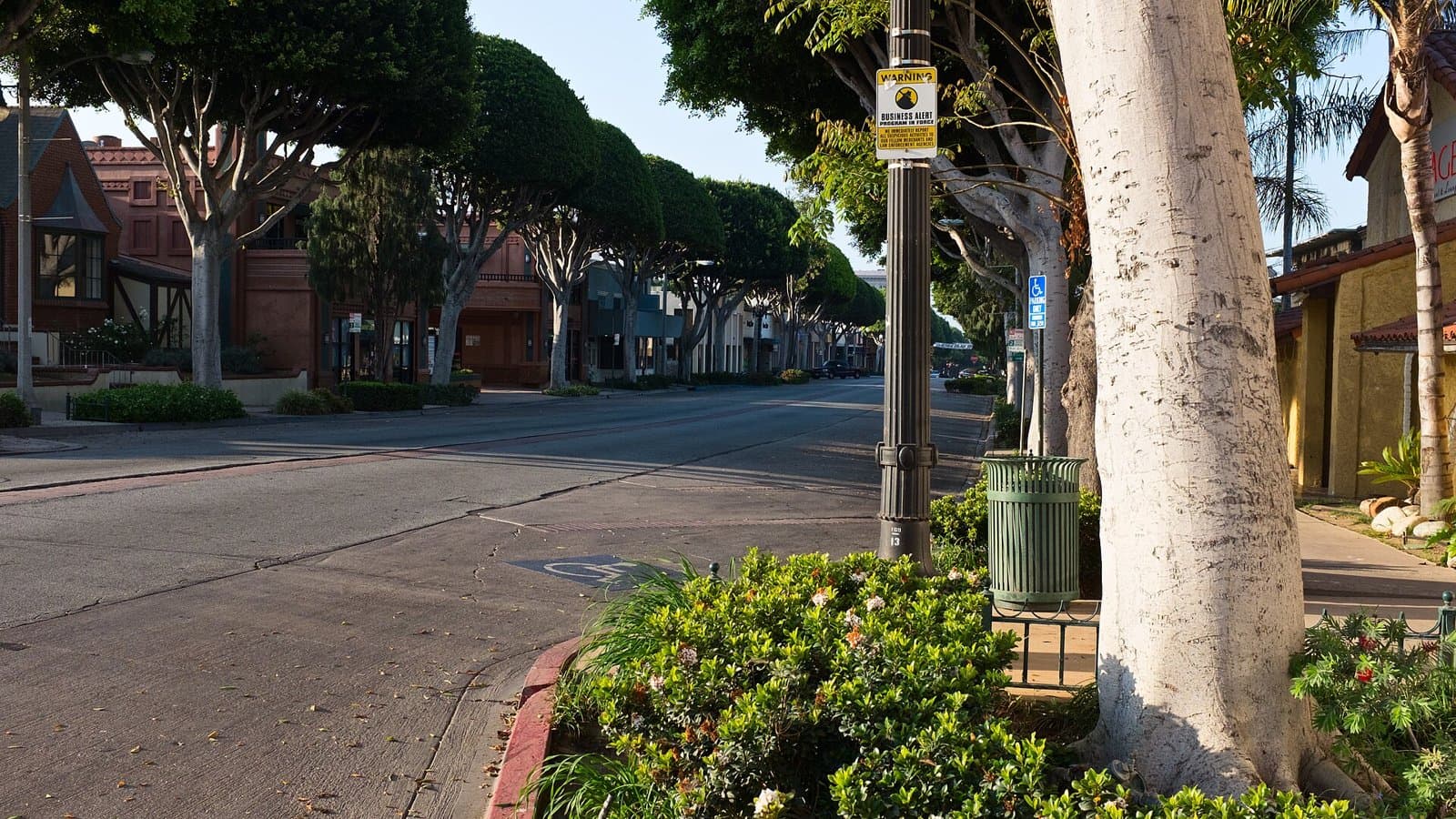 Notice Nearby: Los Angeles County County, Office of Governor Gavin