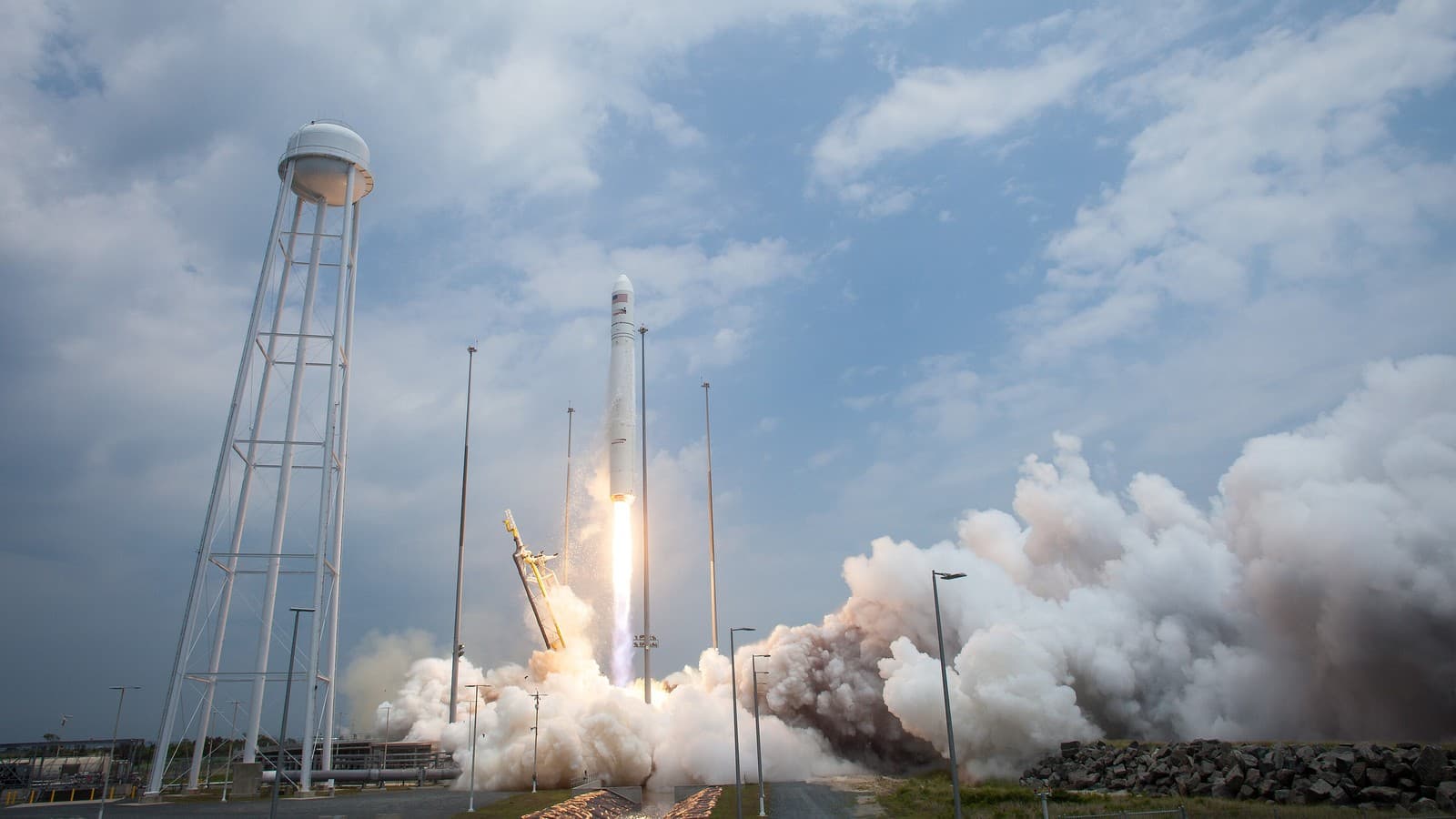 Antares rocket launching from Pad-0A at NASA Wallops Flight Facility, Virginia (2014) — illustrative file photo (NASA / Bill Ingalls, public domain).