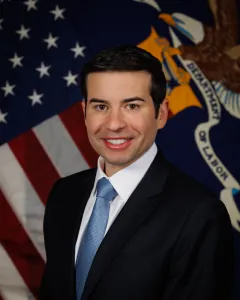Official portrait of Keith Sonderling, Secretary of Labor